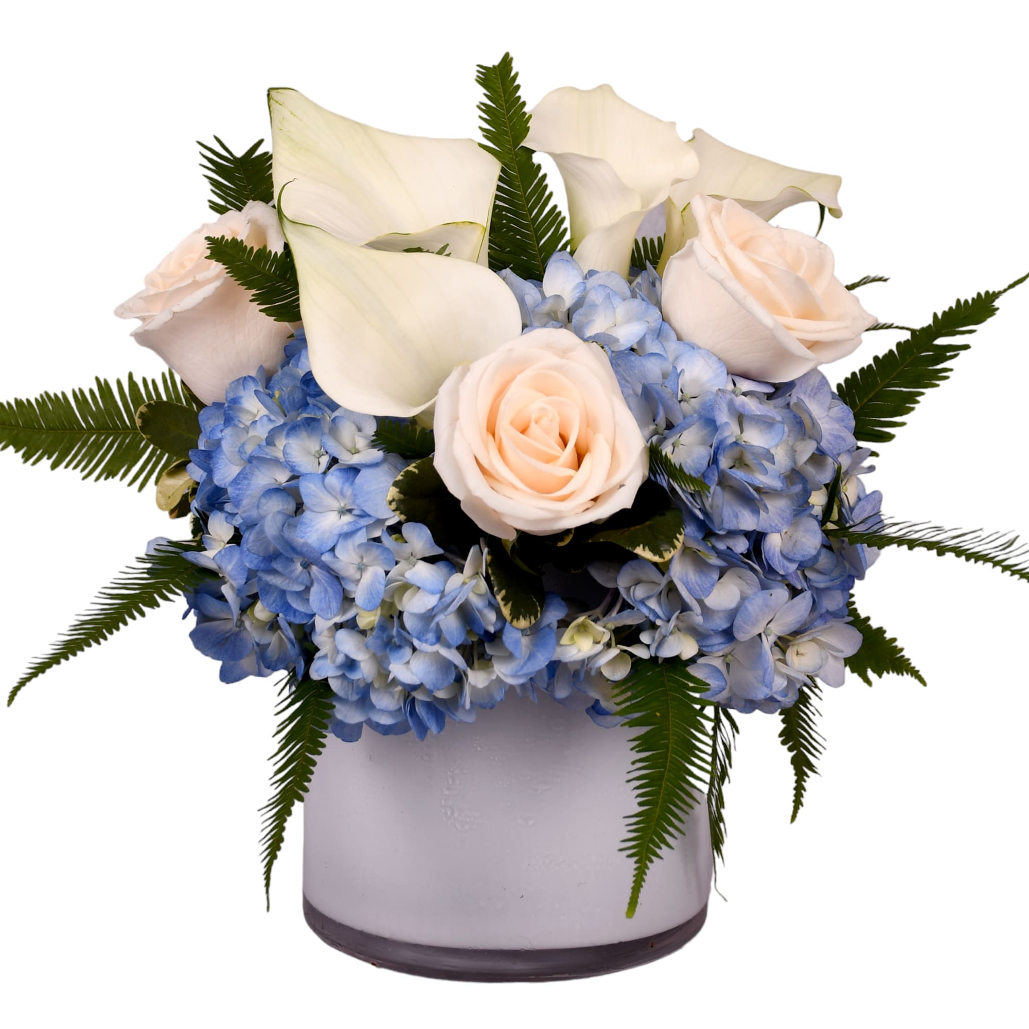 ELEVATE YOUR OCCASION WITH OUR EXQUISITE FLORAL BOUQUETS ANCHORED IN BEAUTY. 