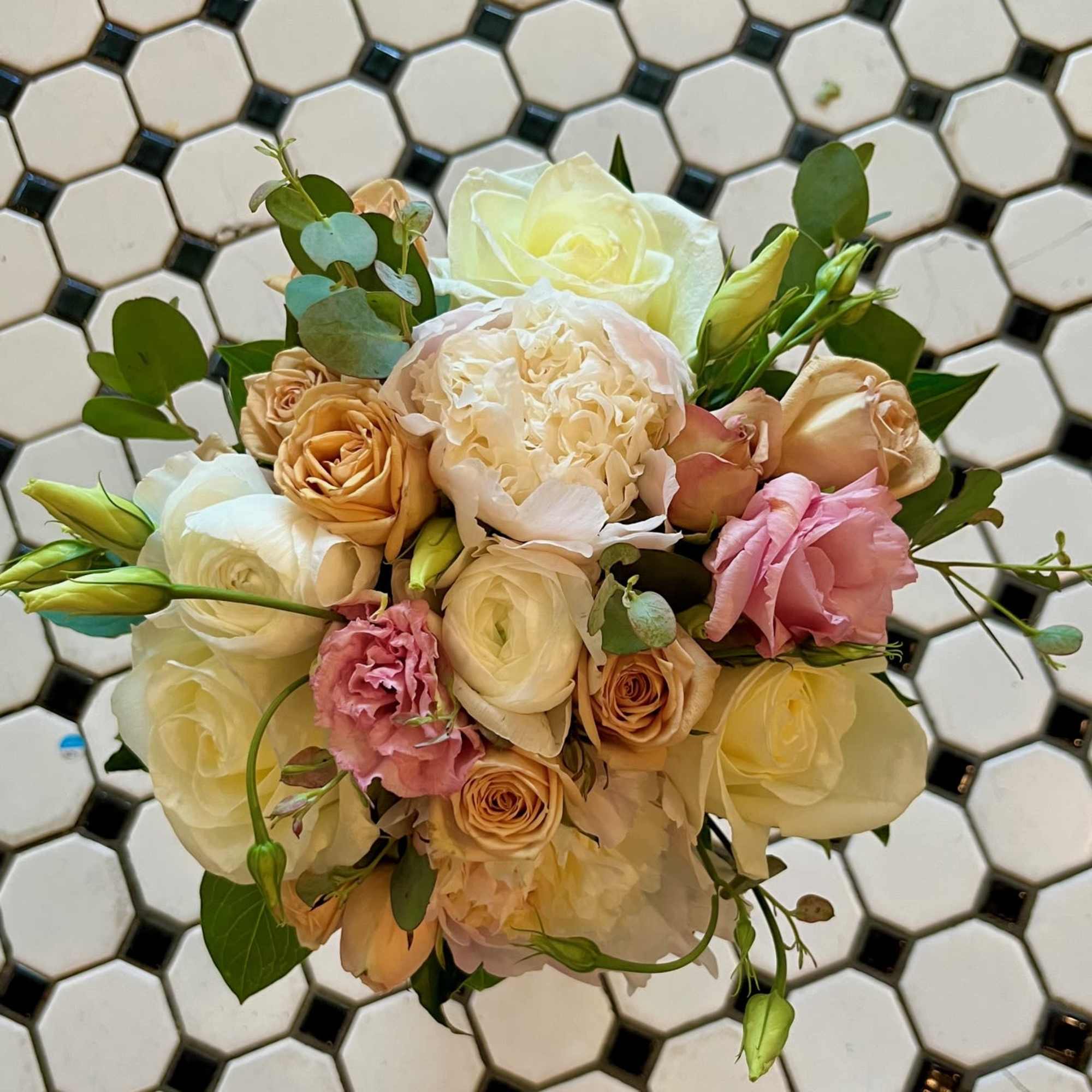 ***The bouquets pictured above are samples, your bouquet will be custom made