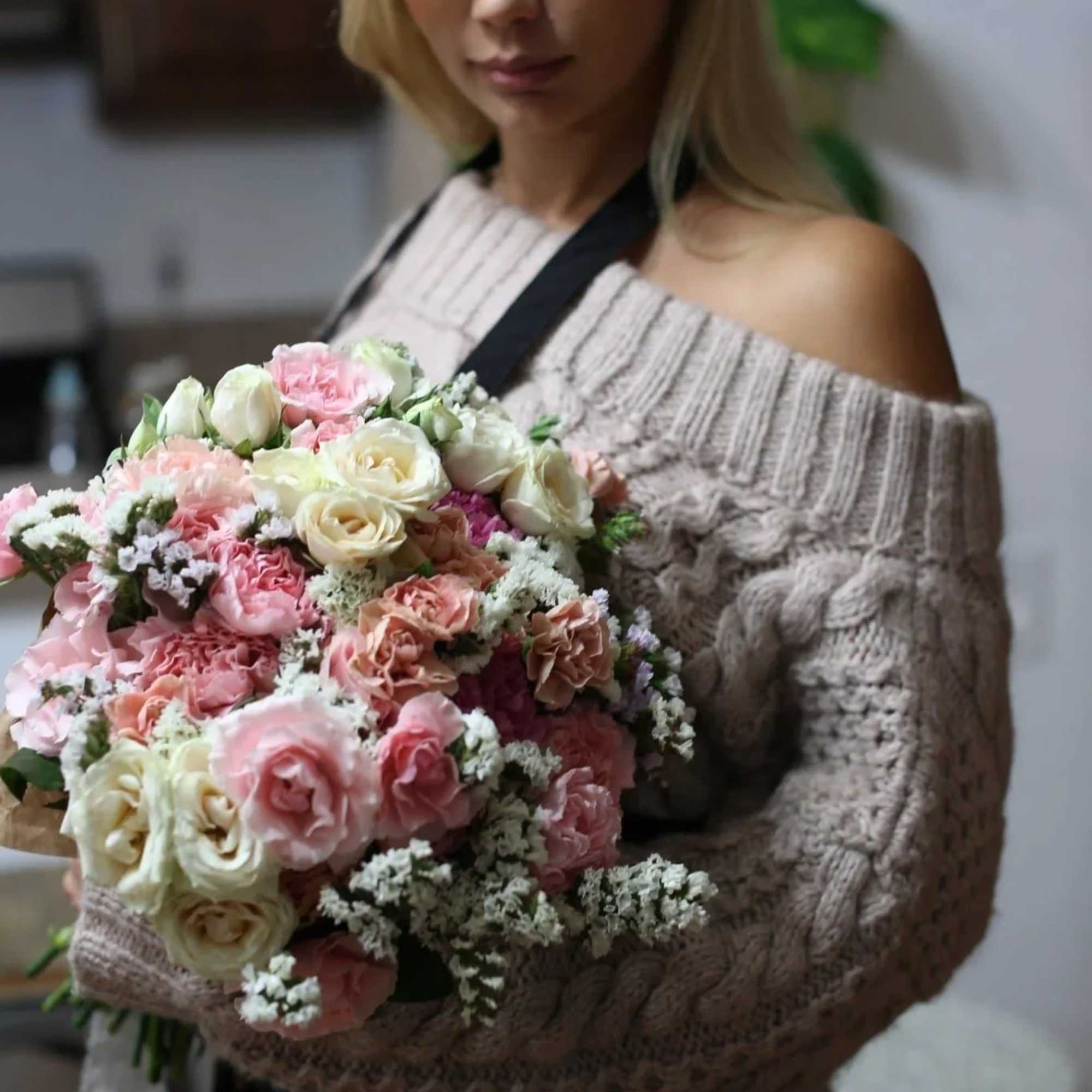 Pretty in Pink is a gorgeous bouquet of pink and white roses