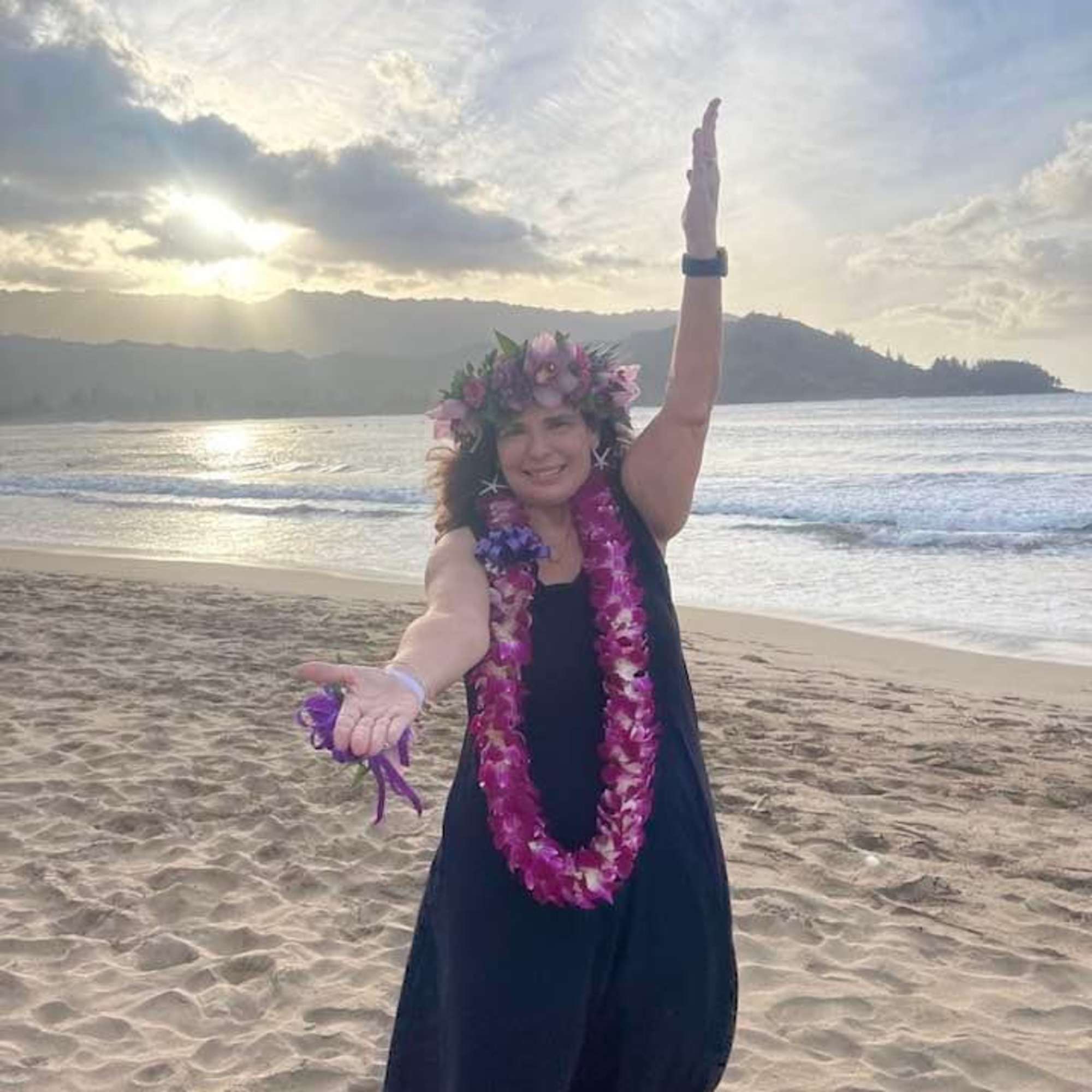 This premium Floral package includes head to toe Florals  two Hawiiain