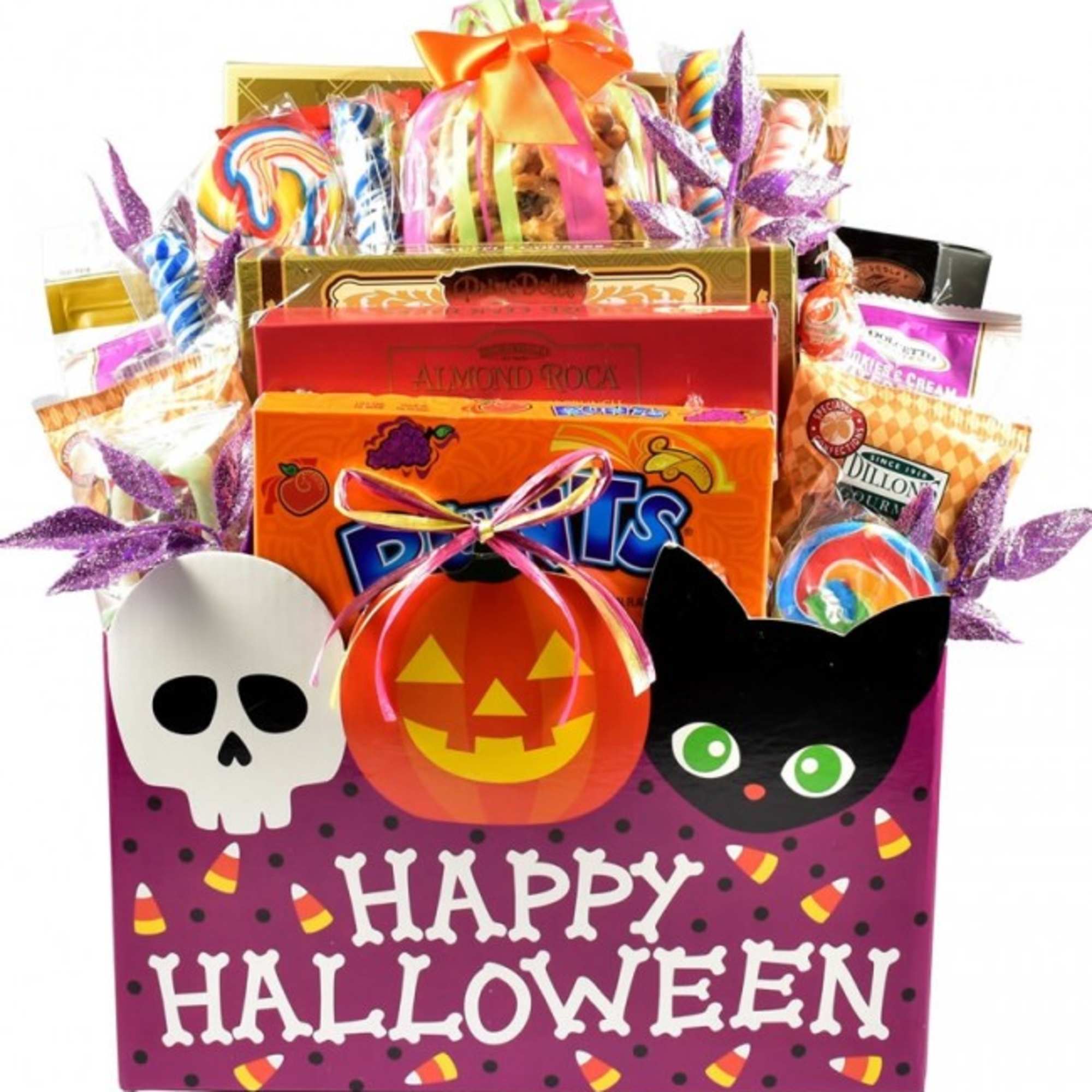 This luxury gift pack is filled with Halloween Momentos treats and toys.