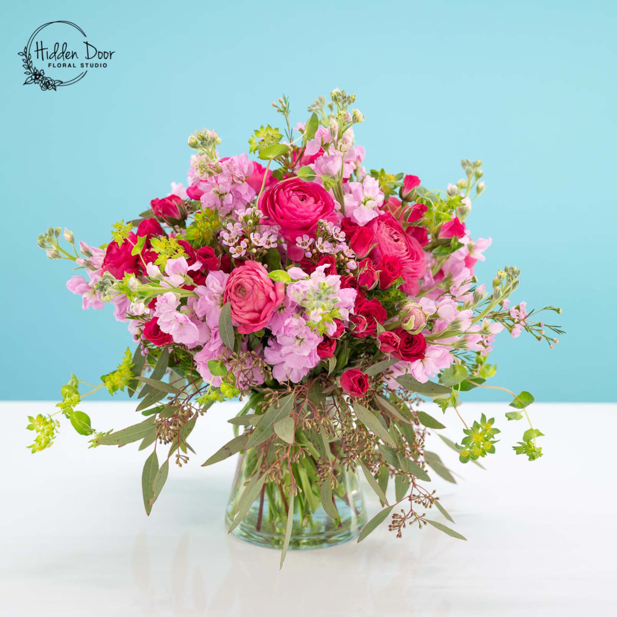 The Pink arrangement is a perfect bouquet to bring happiness and joy