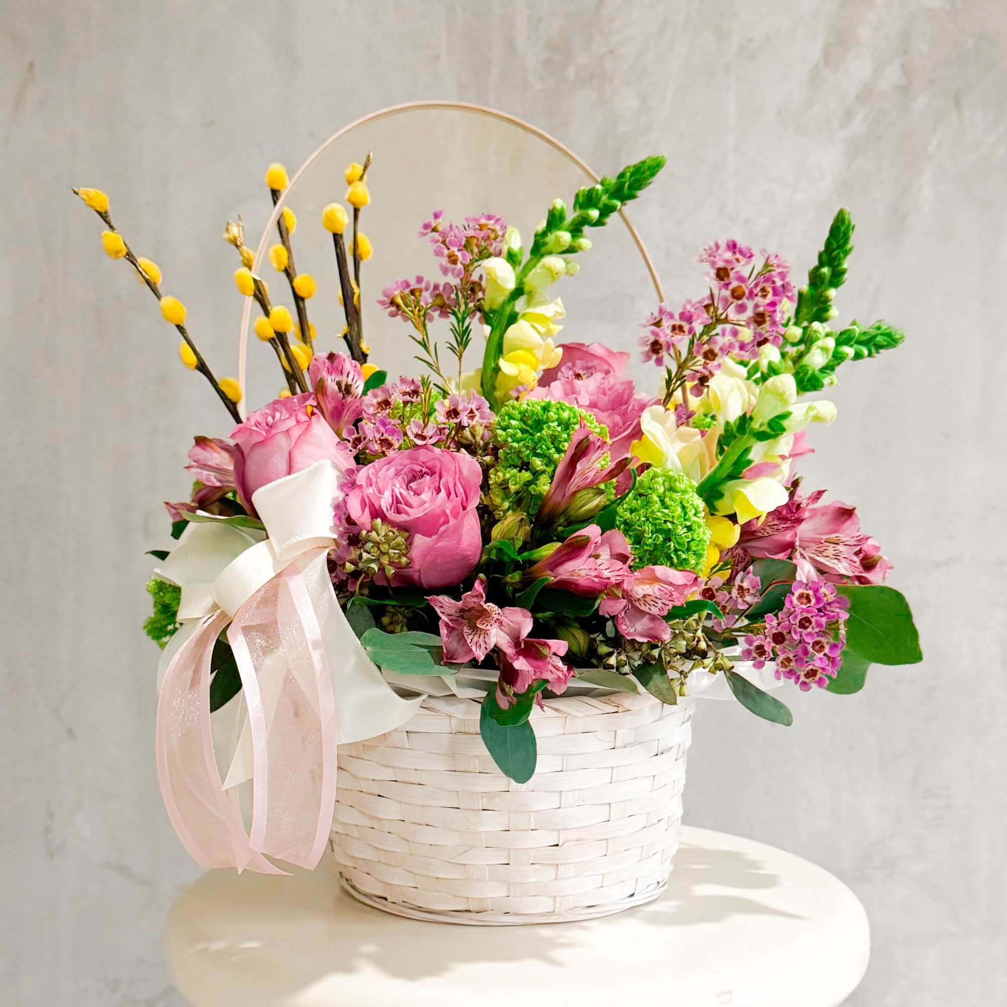 Say hi to Festive Hampy, your go-to basket of pure spring joy. Say hi to Festive Hampy, your go-to basket of pure spring joy.