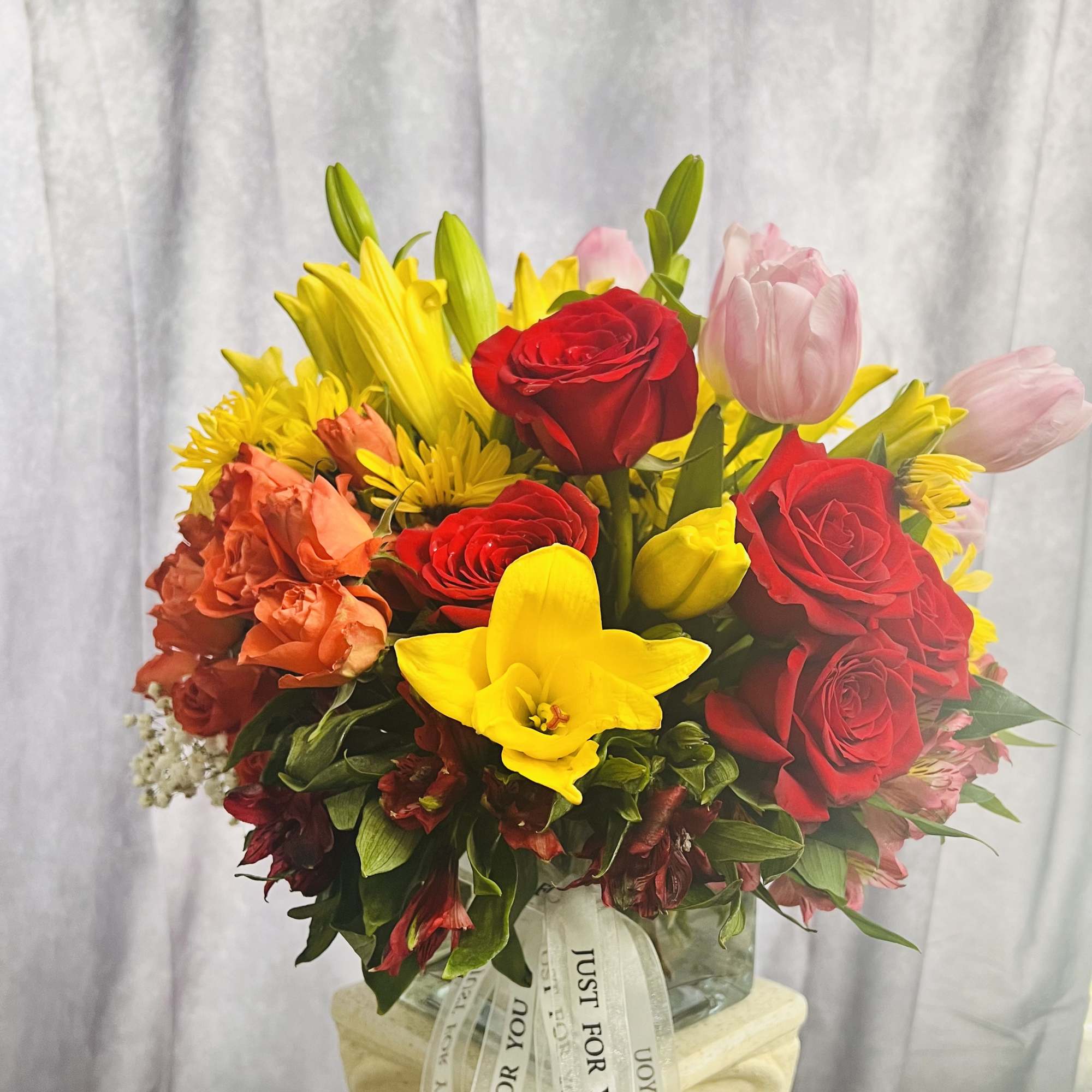 Juicy by BloomNation™ packs a color punch! Featuring over 6 different flowers Juicy by BloomNation™ packs a color punch! Featuring over 6 different flowers
