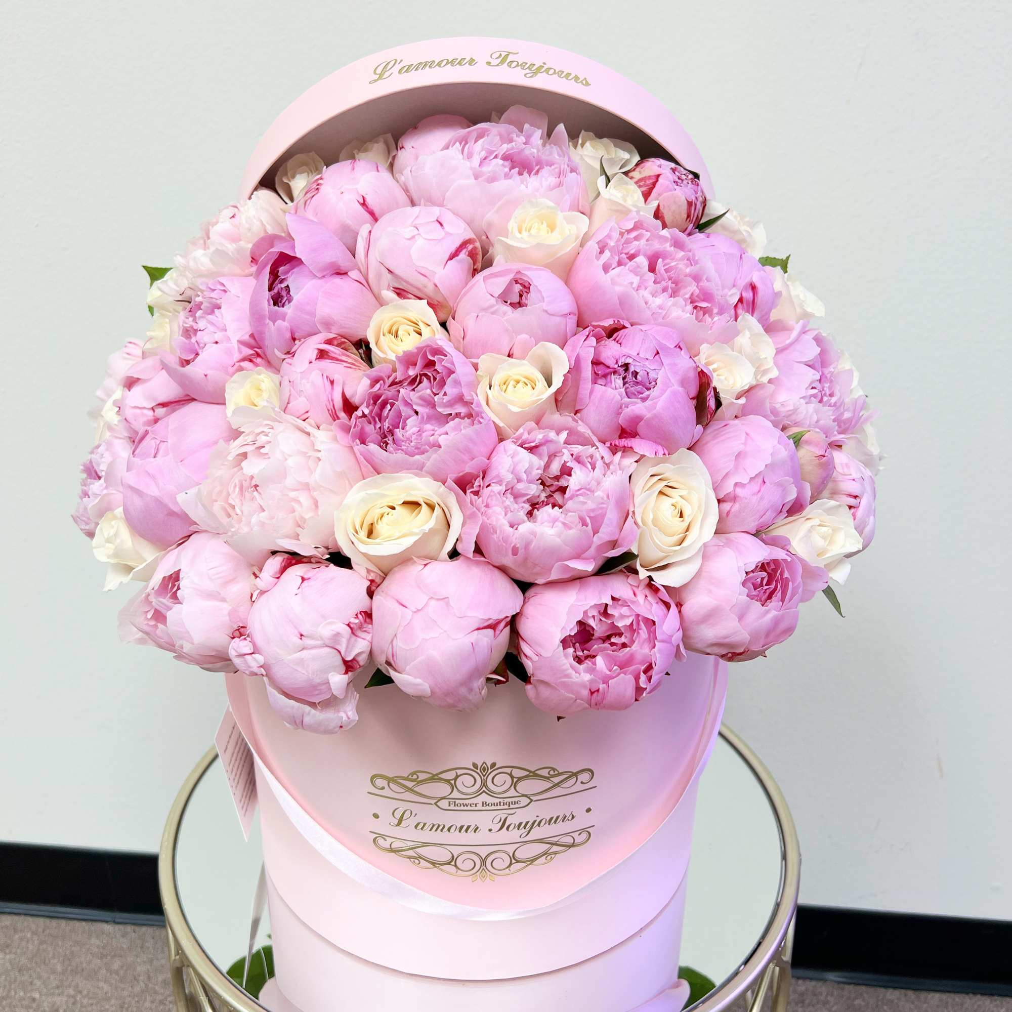 Peonies Heaven Signature Box in Newport Beach, CA | L'amour