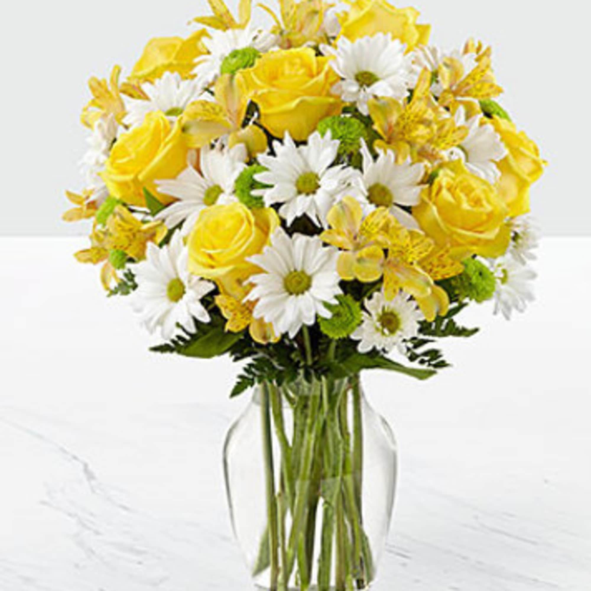 The FTD Sunny Sentiments Bouquet has a warm, welcoming look that will The FTD Sunny Sentiments Bouquet has a warm, welcoming look that will