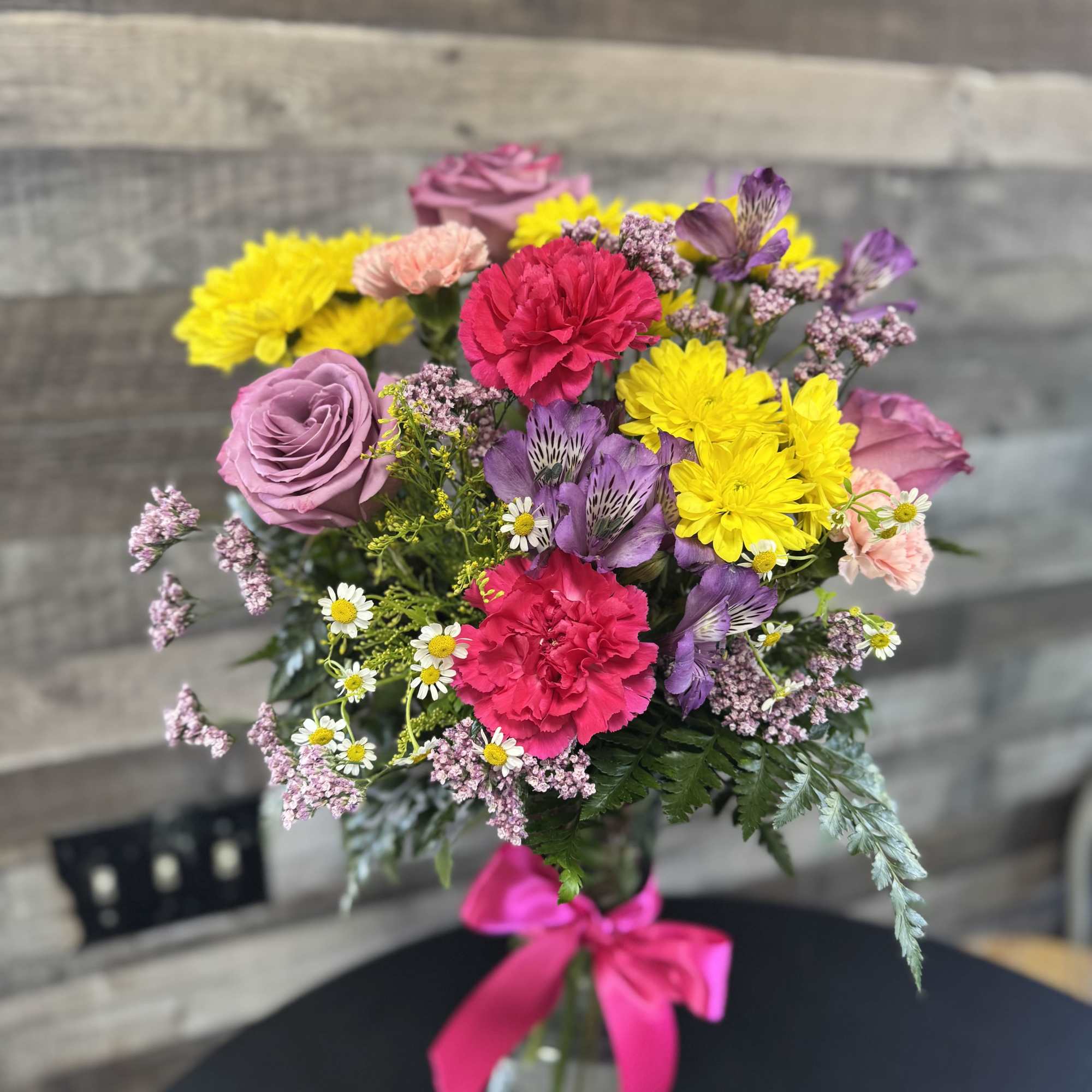 Having trouble deciding on an arrangement? 
Let us design a perfect mixed