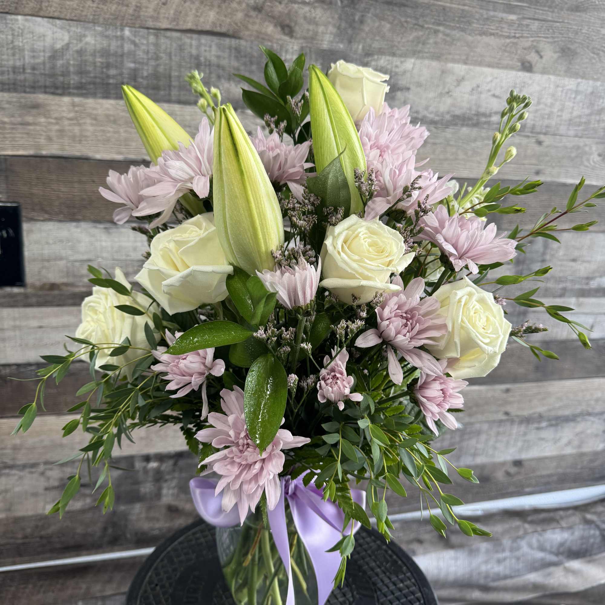 Having trouble deciding on an arrangement? 
Let us design a perfect mixed