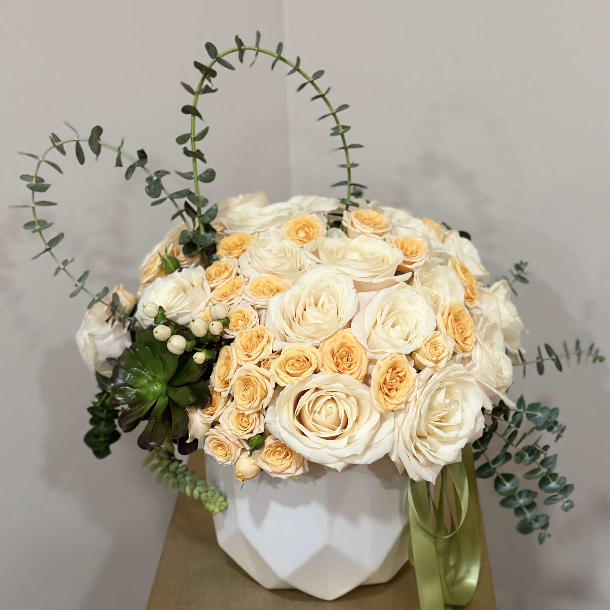 Give the heart to show your appreciation! Very modern combination of Succulents