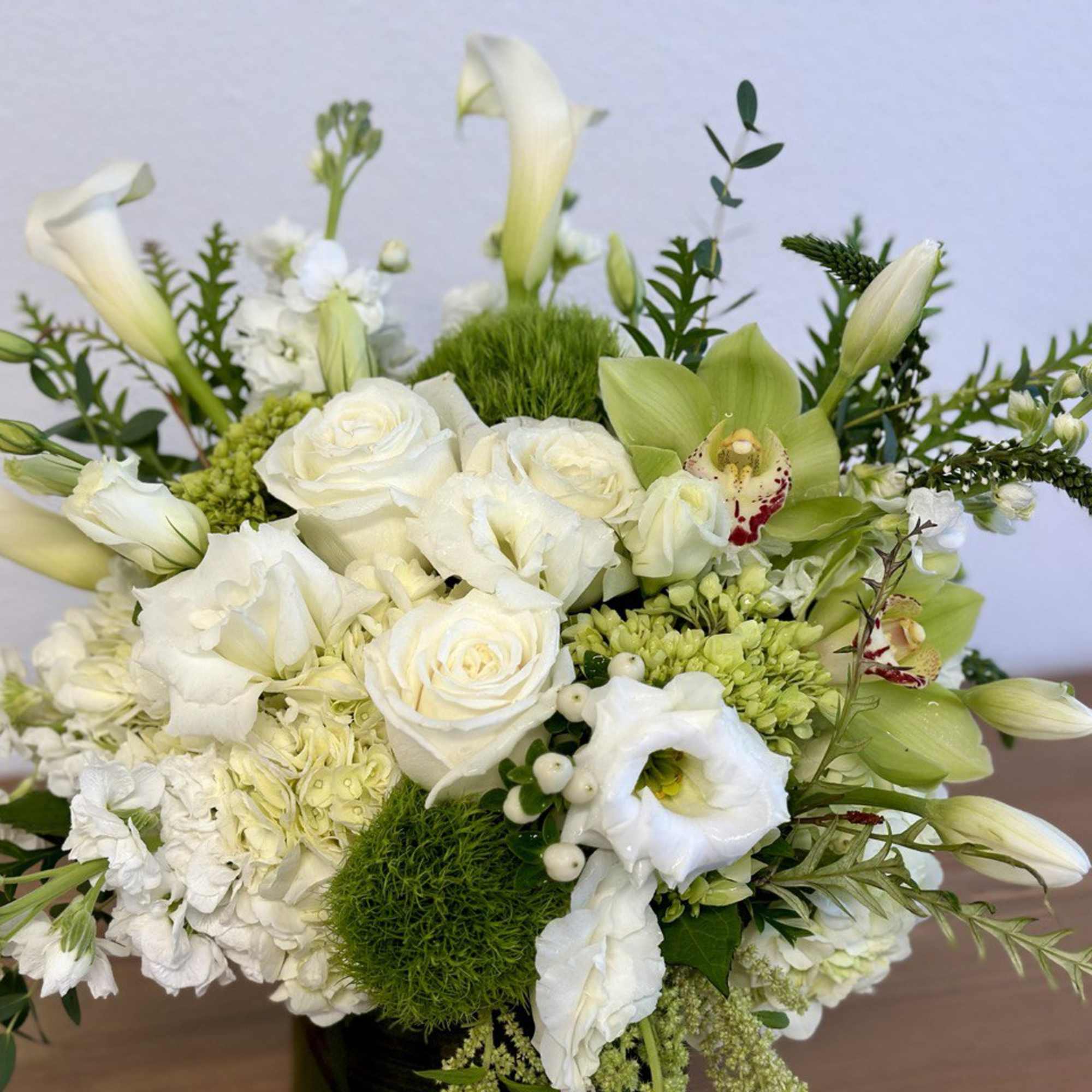 For an elegant and versatile flower arrangement perfect for any occasion, consider