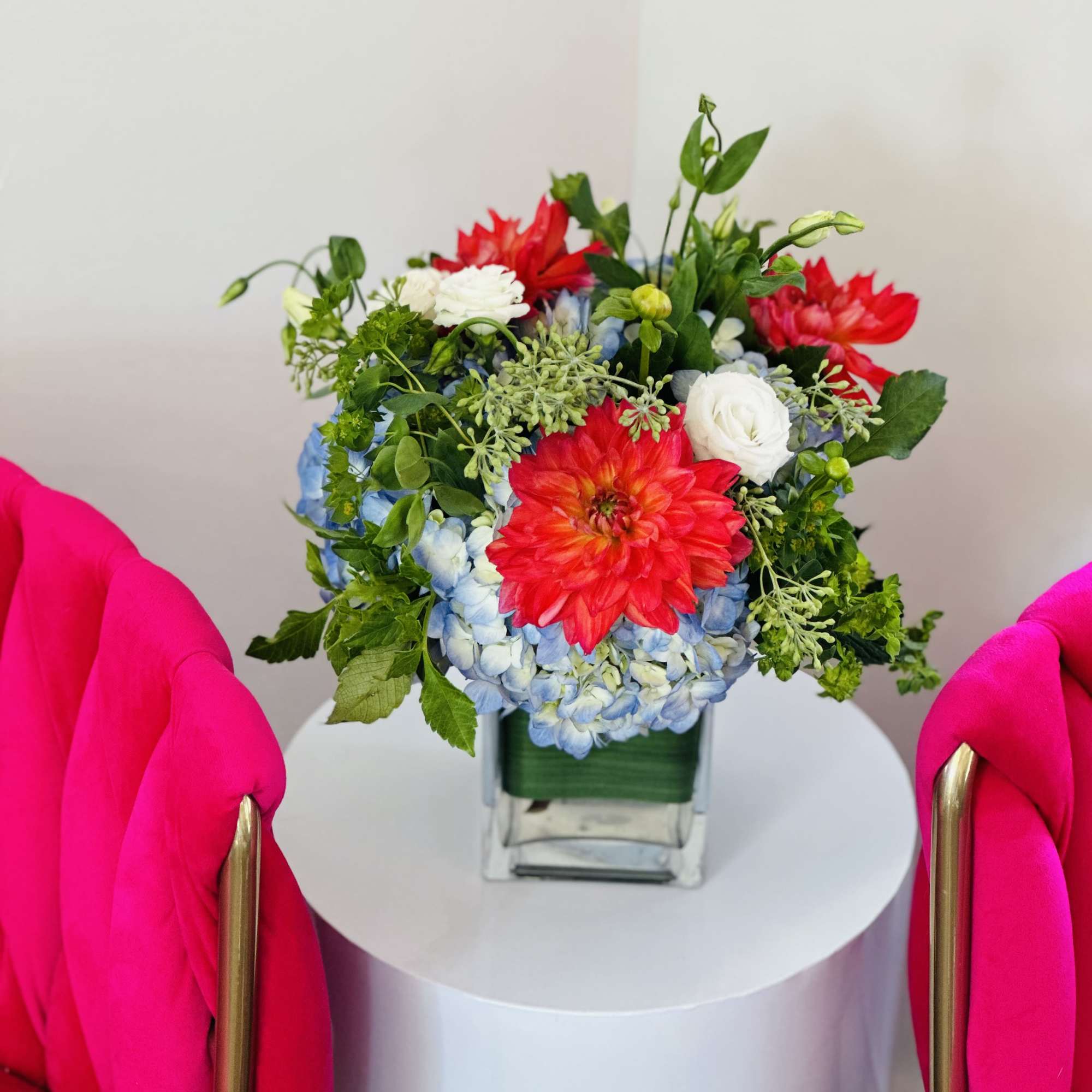 Dahlia, hydrangea, Lisianthus