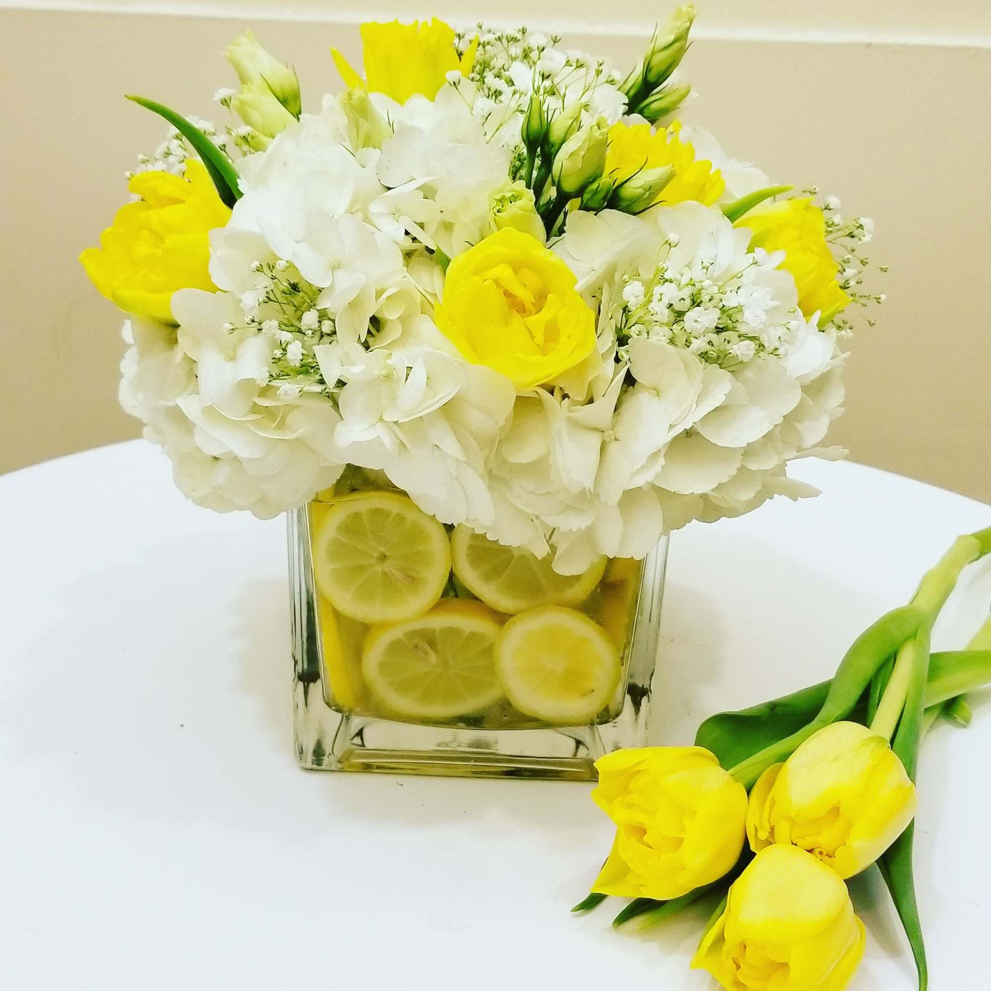 Lemon arrangement 