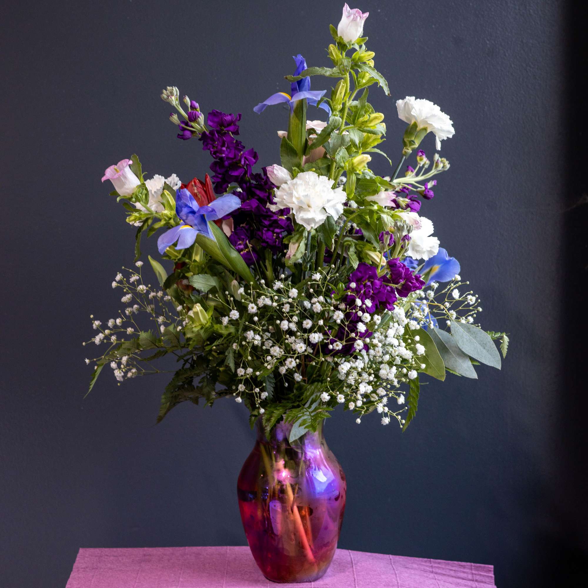 Indulge in the luxurious allure of our &quot;Pearls of Perfection&quot; arrangement. This