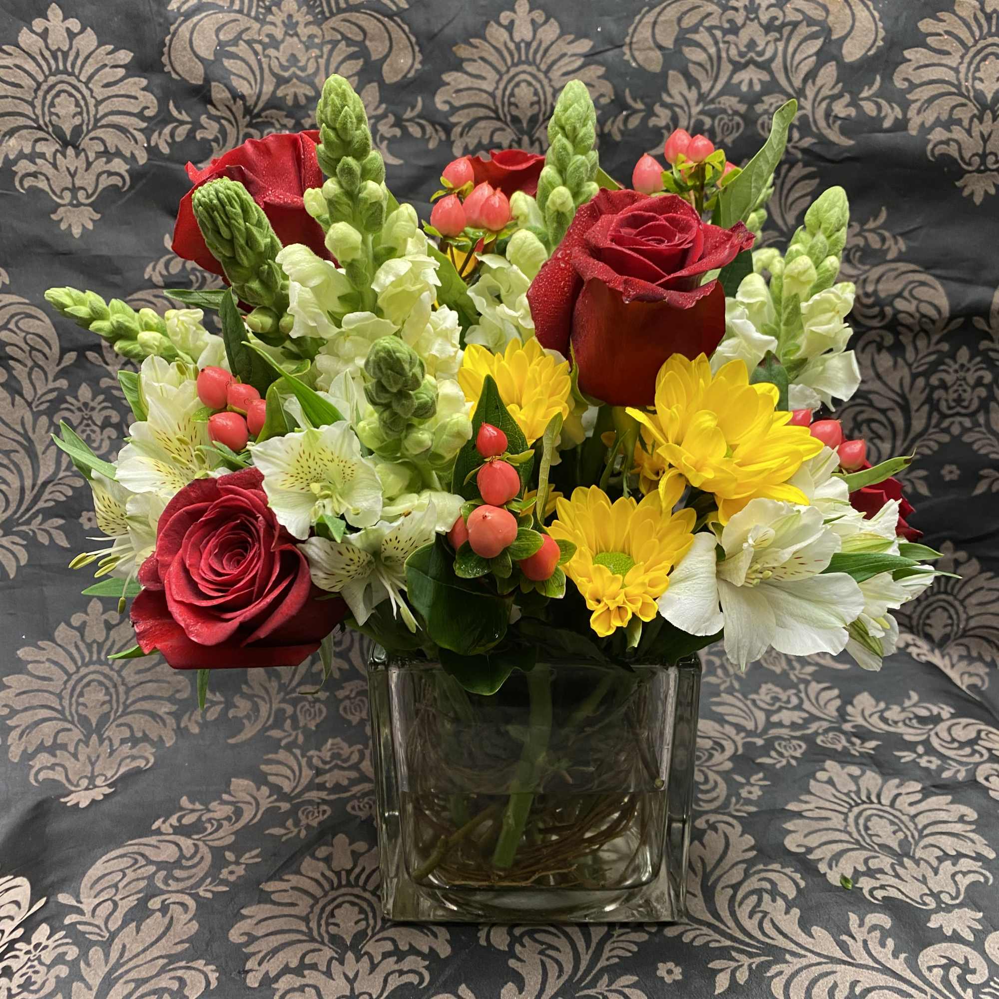 Our best seller and customers&#039; favorite. Let our designers design your occasion-oriented