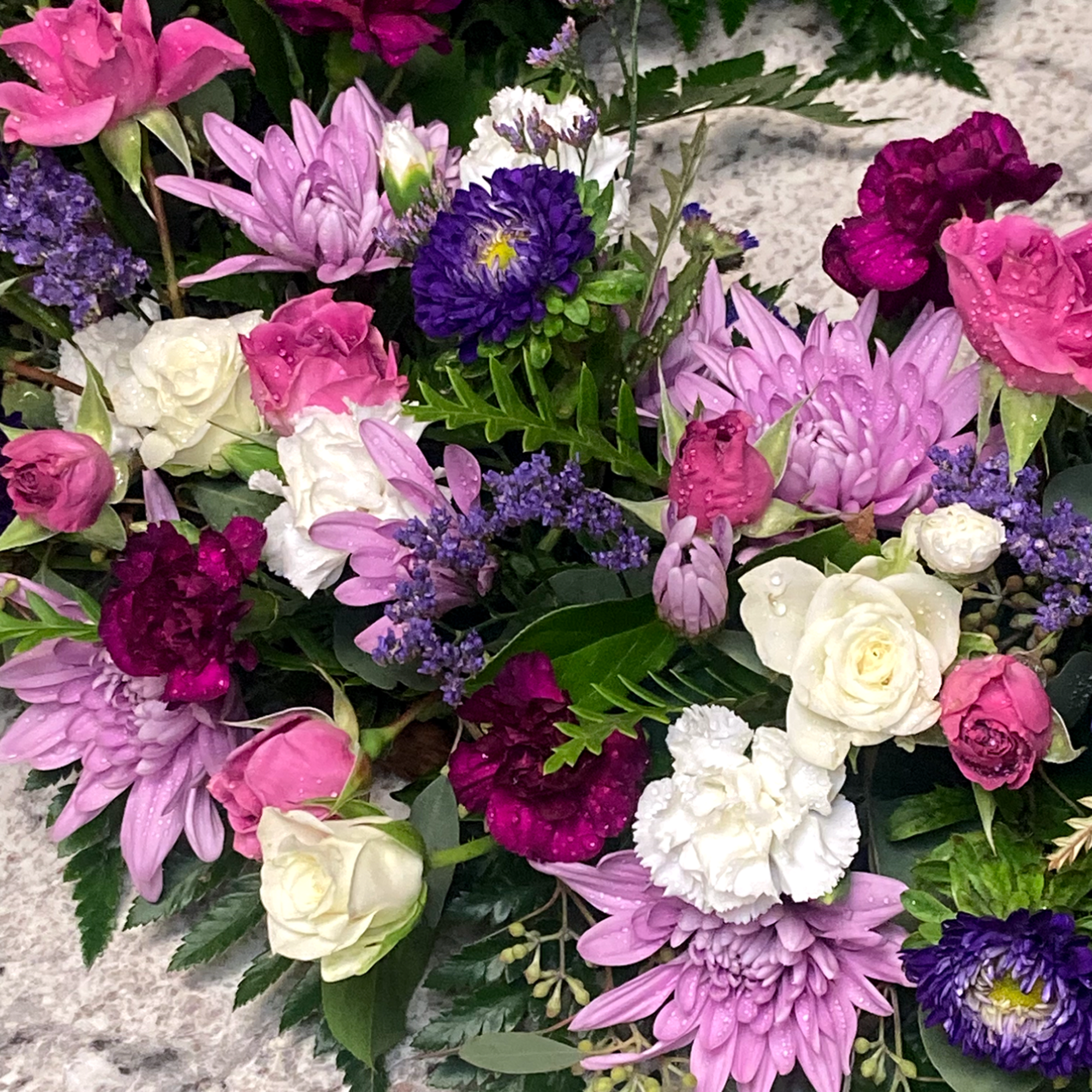 A heartfelt urn wreath that honors cherished memories with grace, showcasing an