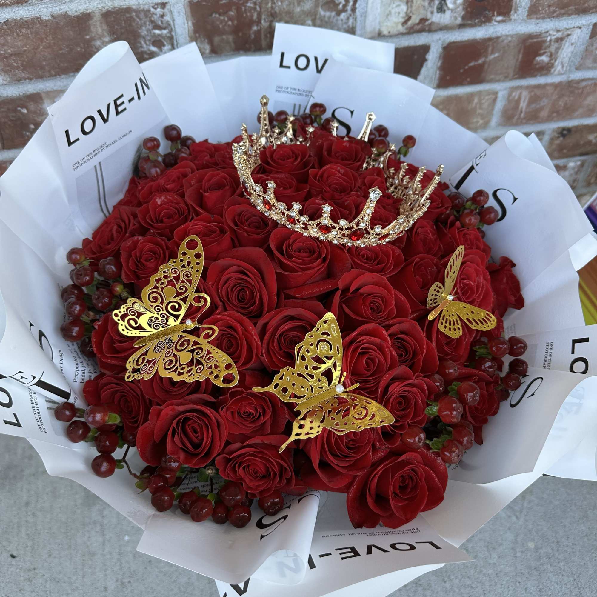 6 Red Love in Tacoma, WA | Siete Minis Flower Shop
