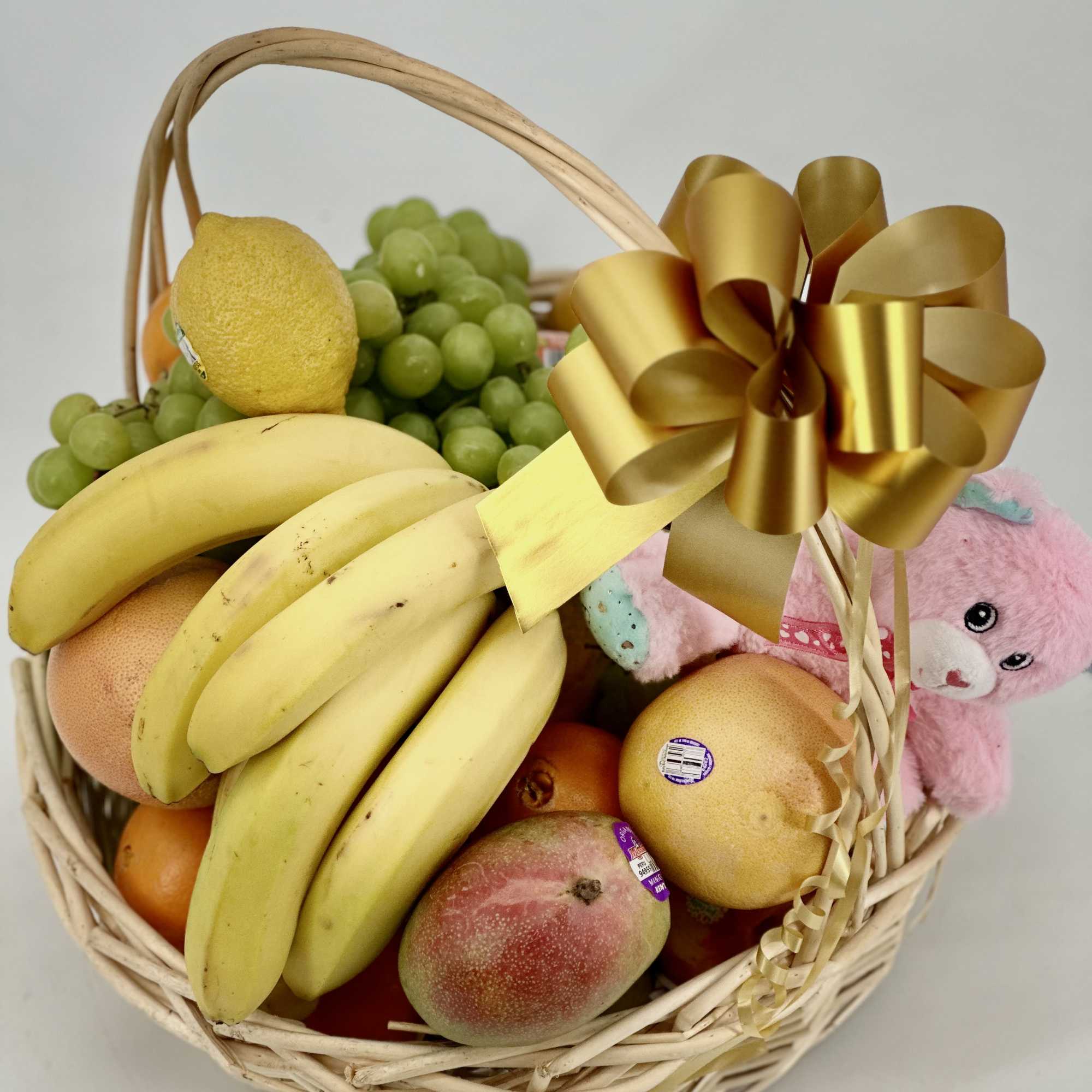 Great gifts for someone special . Organics; 
Mango , Bananas, Peach, Apples