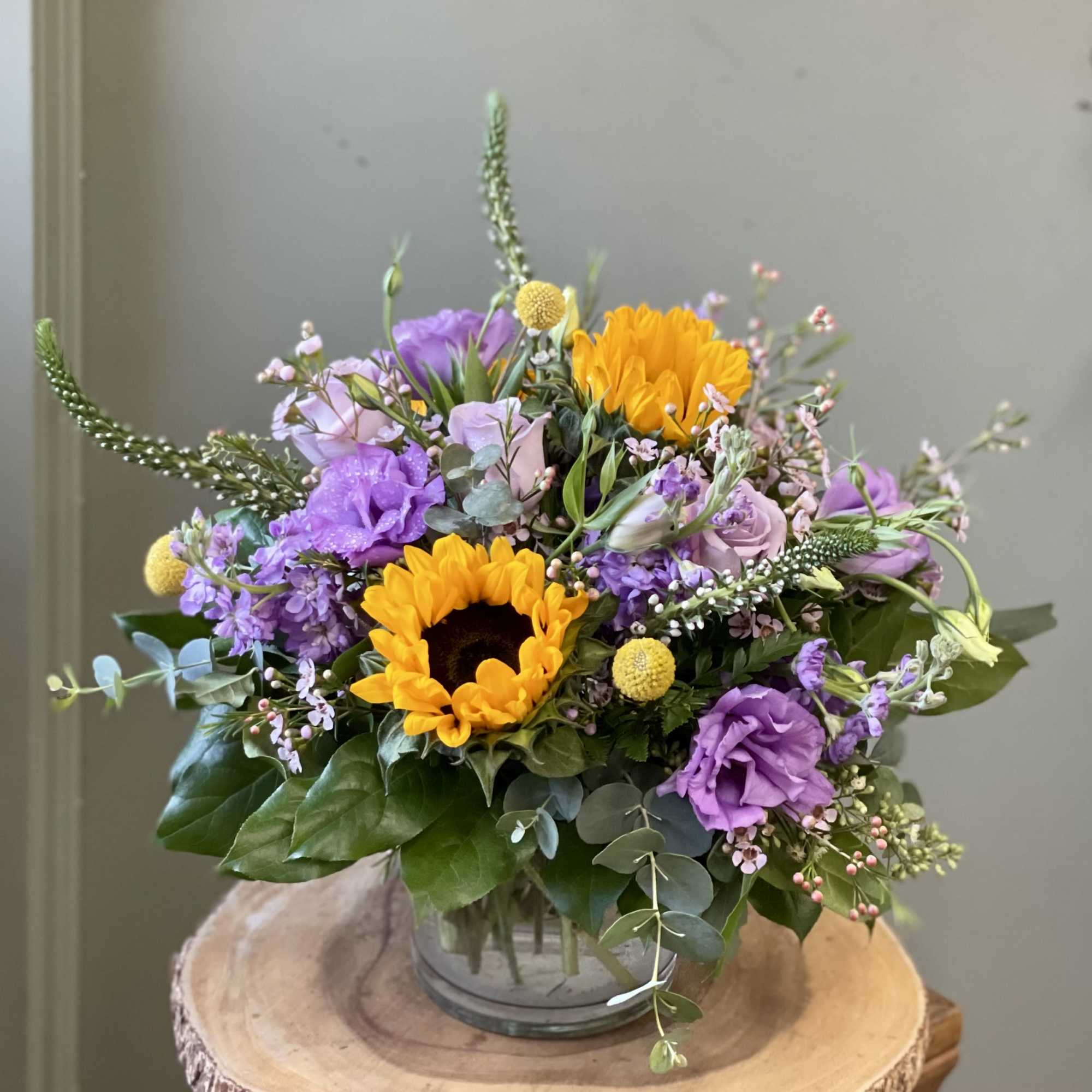 Add a touch of sunshine and sweetness with our **Sunny Lavender**! This Add a touch of sunshine and sweetness with our **Sunny Lavender**! This