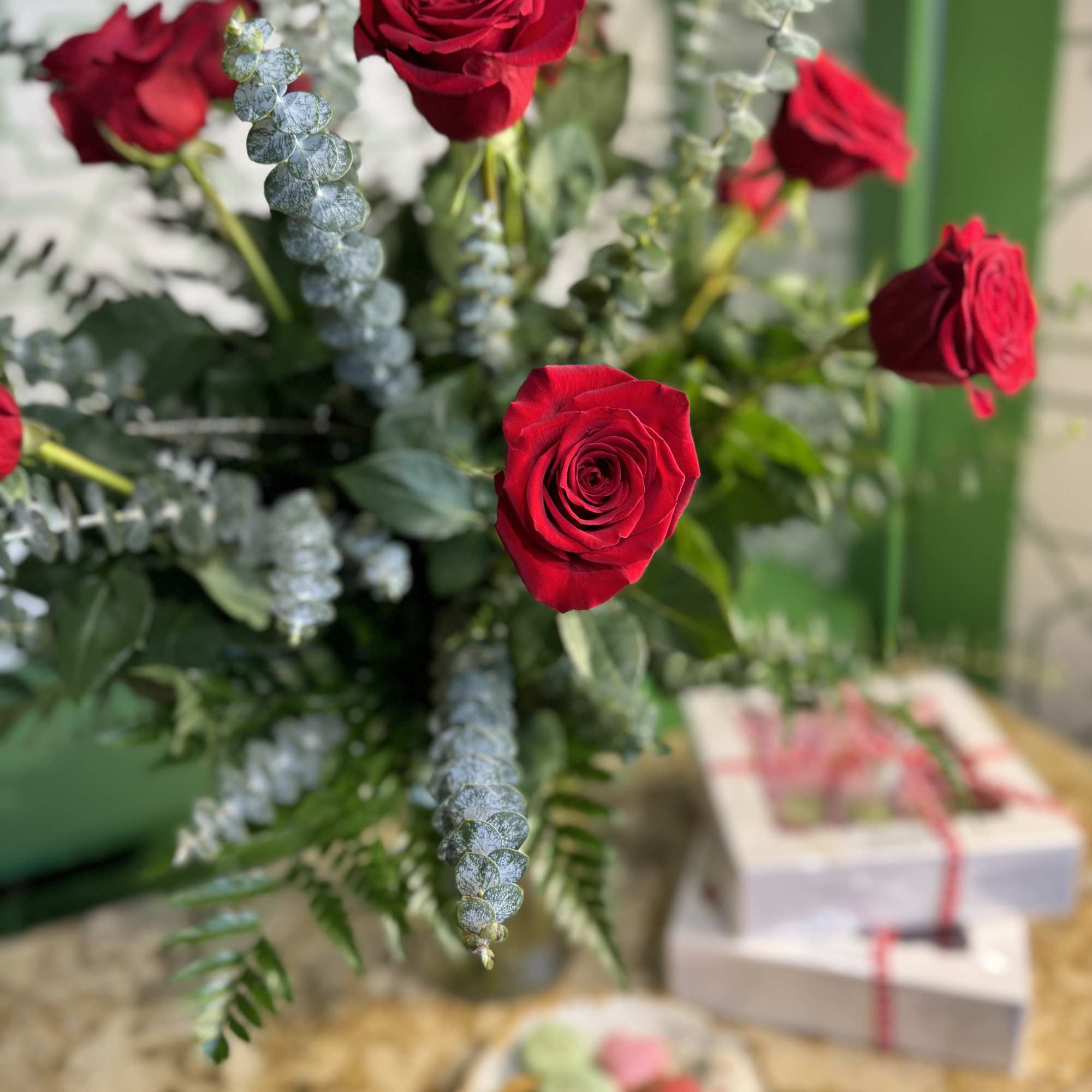 A timeless expression of love and admiration, this arrangement features one dozen