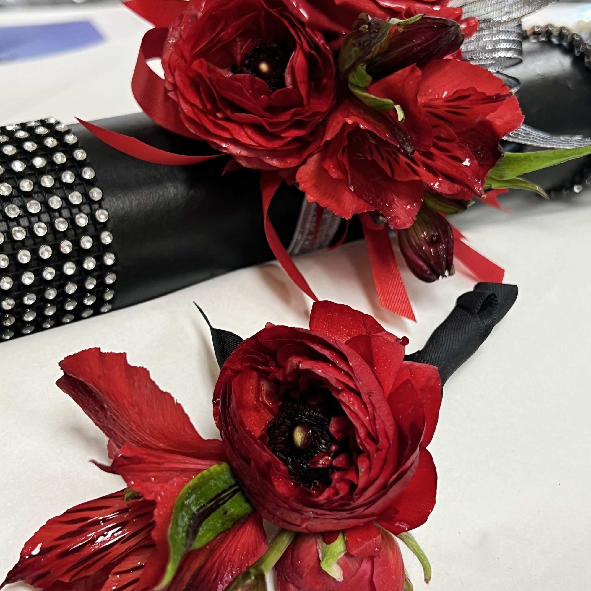 Wrist Corsage for Her
Any Wrist corsages for your events, just let us