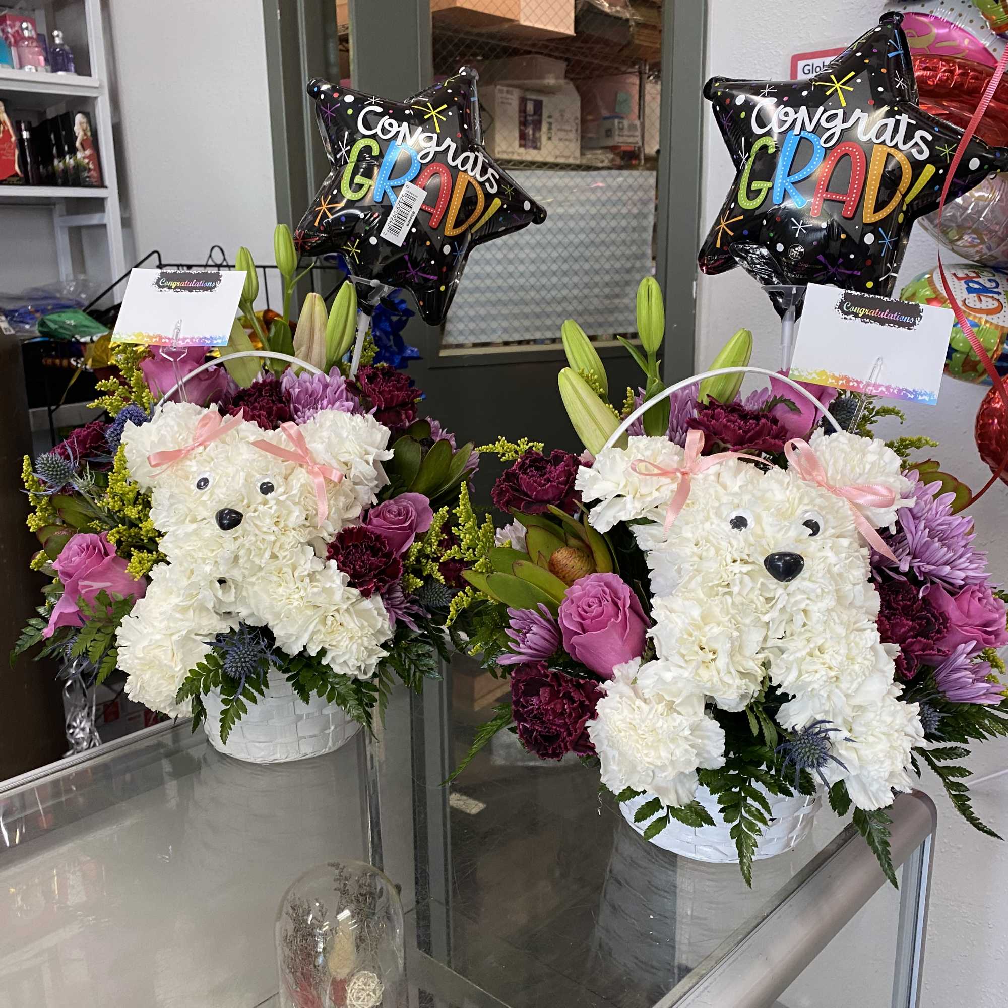 Please include color preferences in Instructions during checkout. 