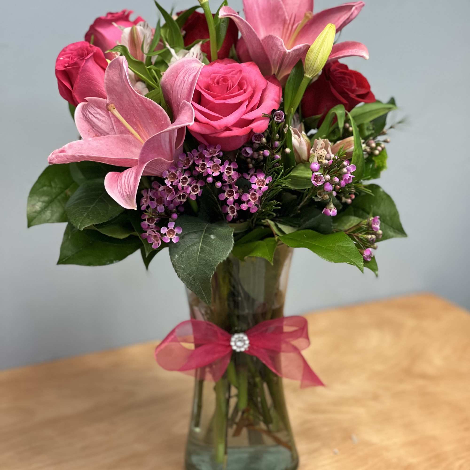 Send stunning flowers to celebrate any occasion! With classic floral colors including Send stunning flowers to celebrate any occasion! With classic floral colors including
