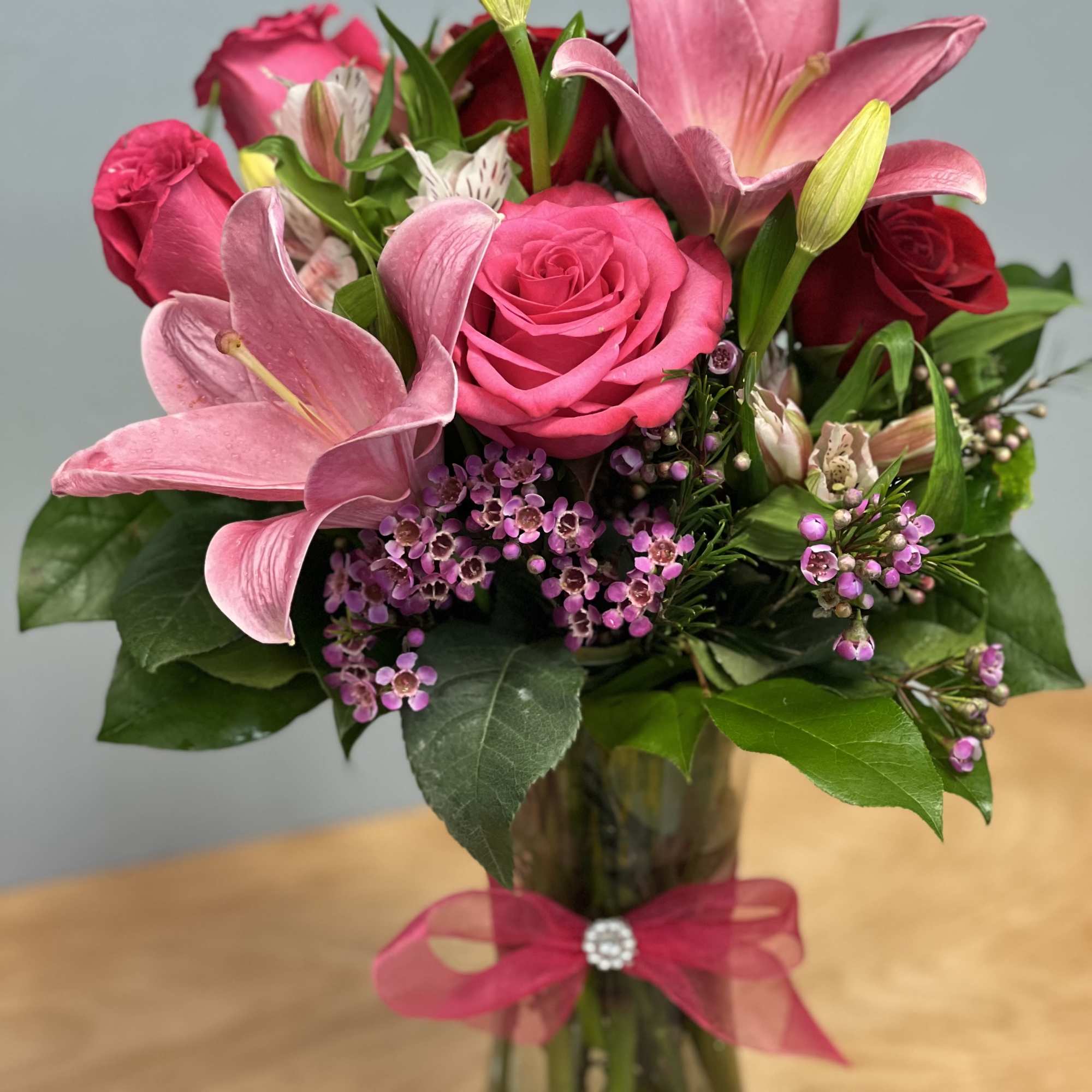 Send stunning flowers to celebrate any occasion! With classic floral colors including Send stunning flowers to celebrate any occasion! With classic floral colors including