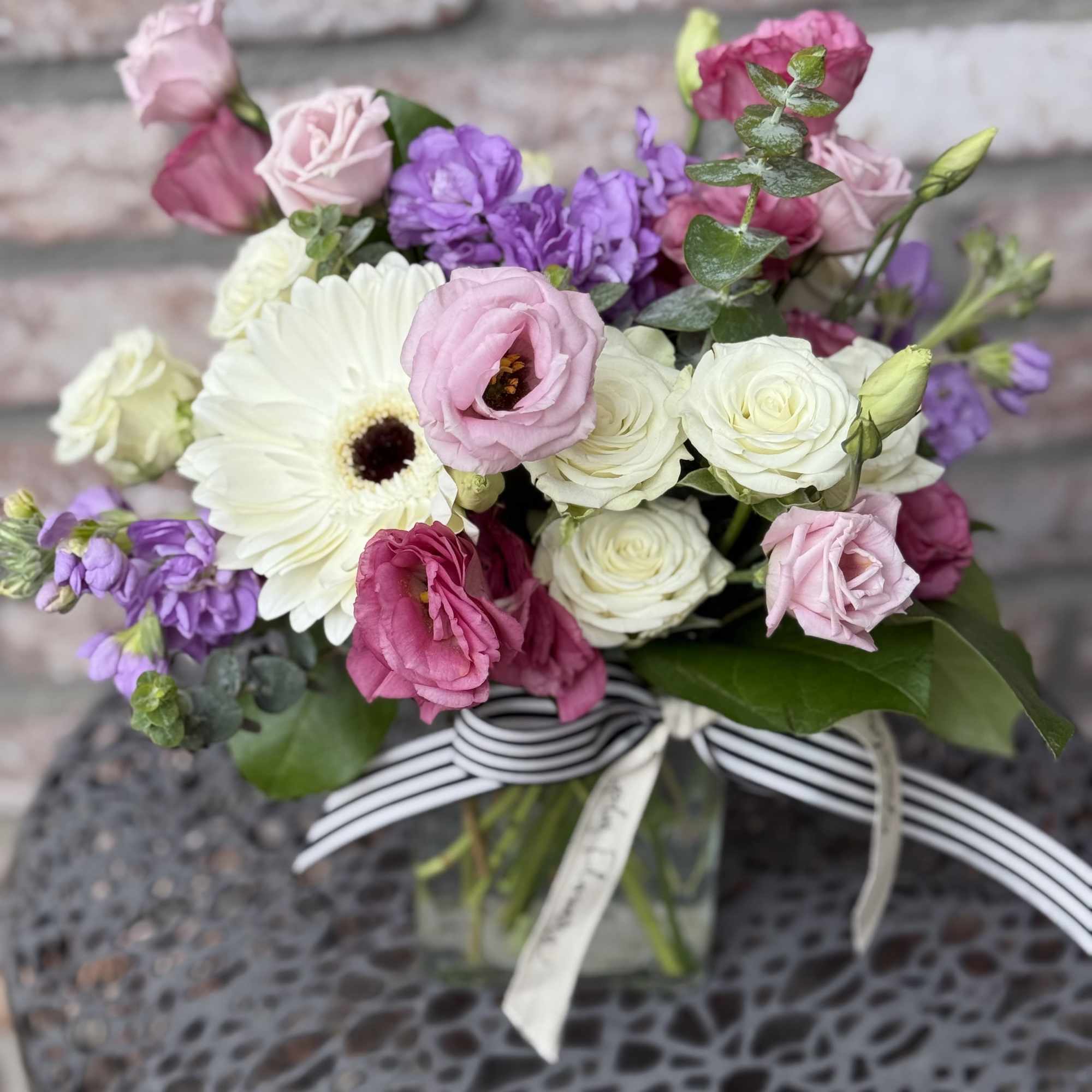 Order Bouquet (花束) - Mサイズ – ai flower official store