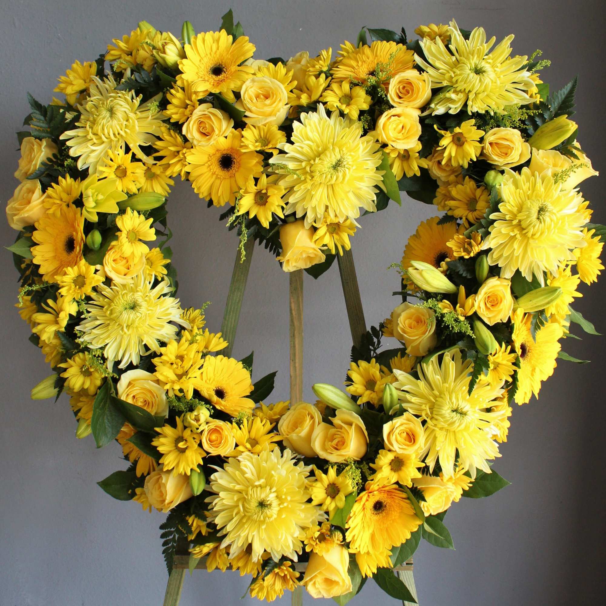 This is a bright option for a funeral service, church or graveside.