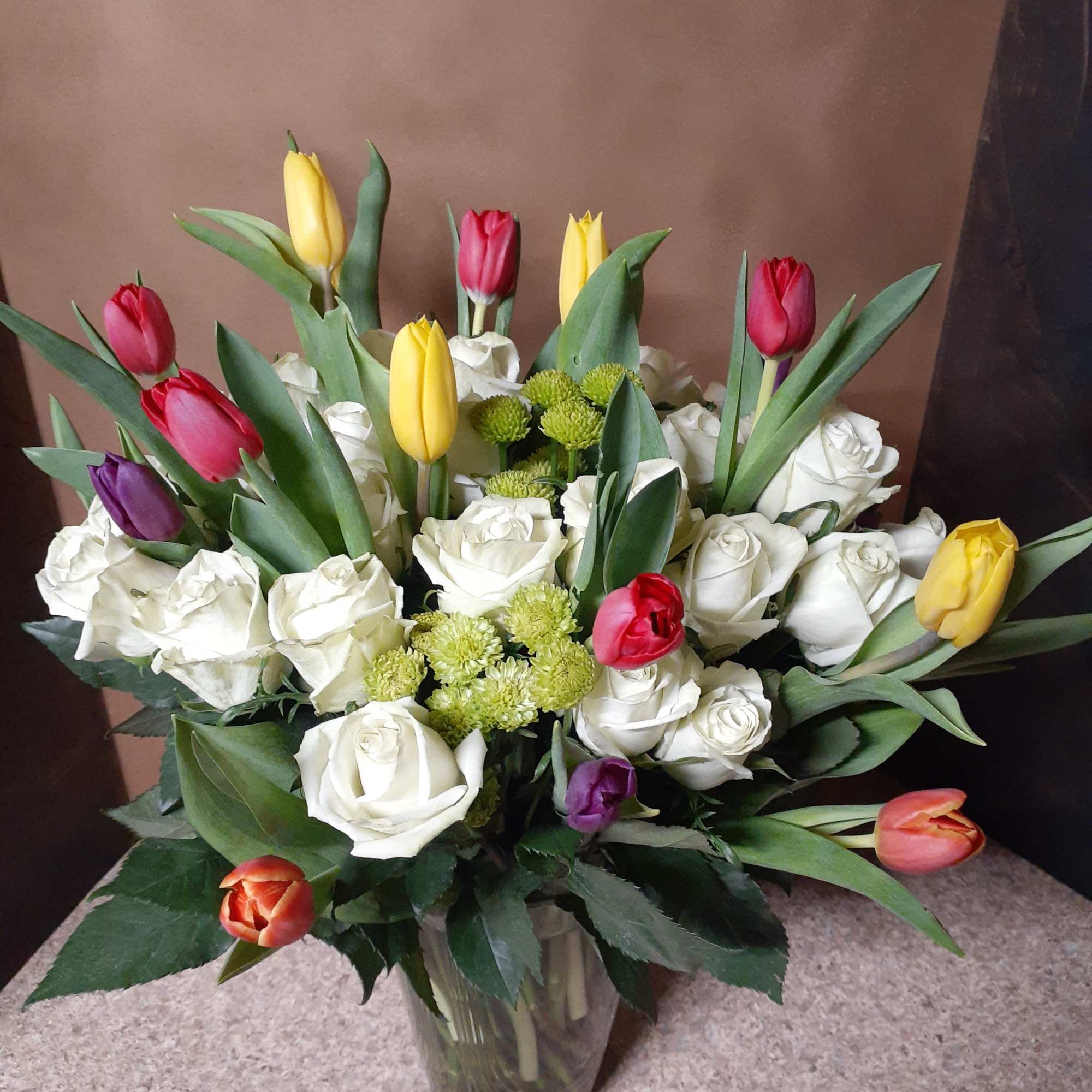 Delivered once a week
Flower arrangements of Designer&#039;s Choice in a vase
