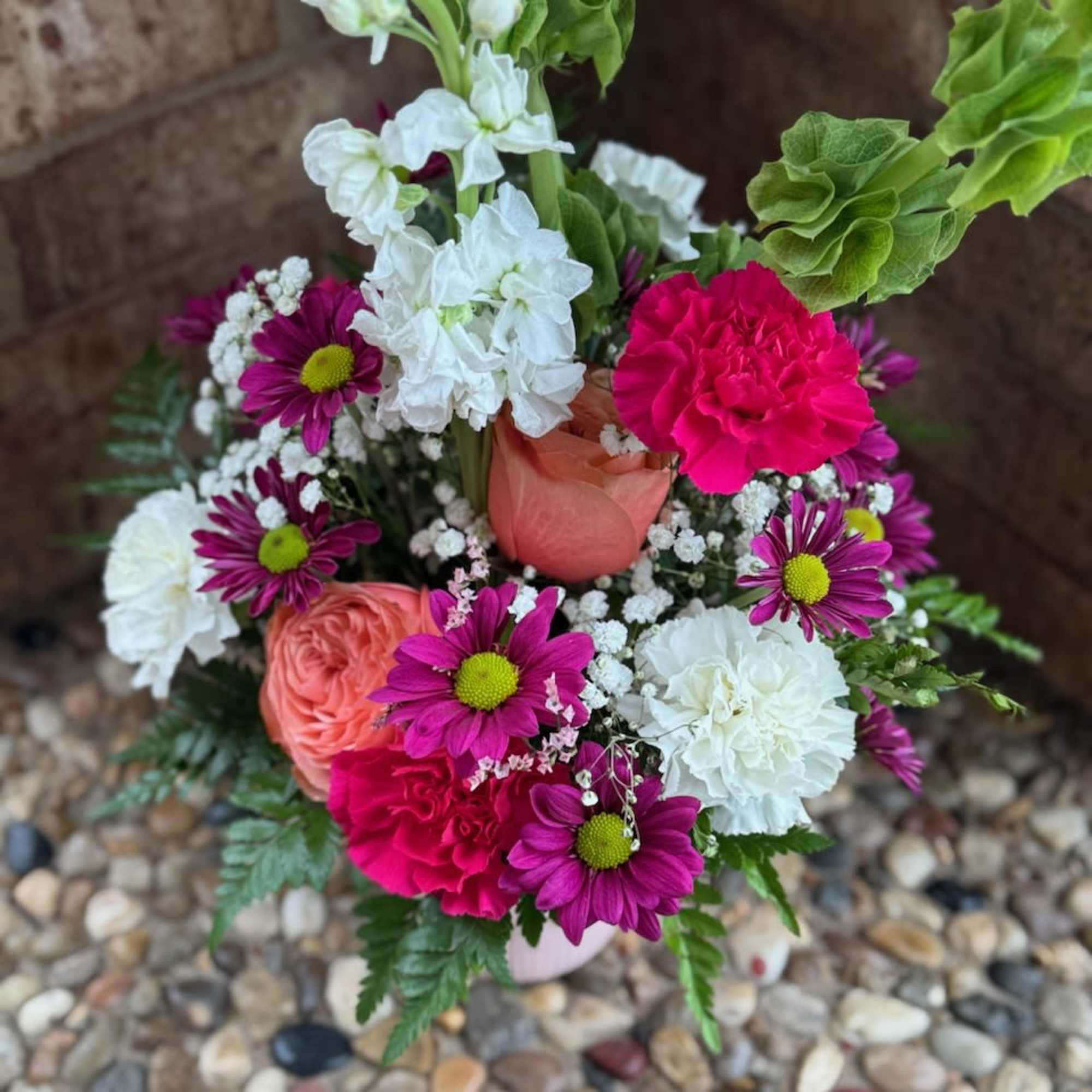 Boss Babe Mug – Bold Floral Arrangement in a Keepsake Mug
For the Boss Babe Mug – Bold Floral Arrangement in a Keepsake Mug
For the