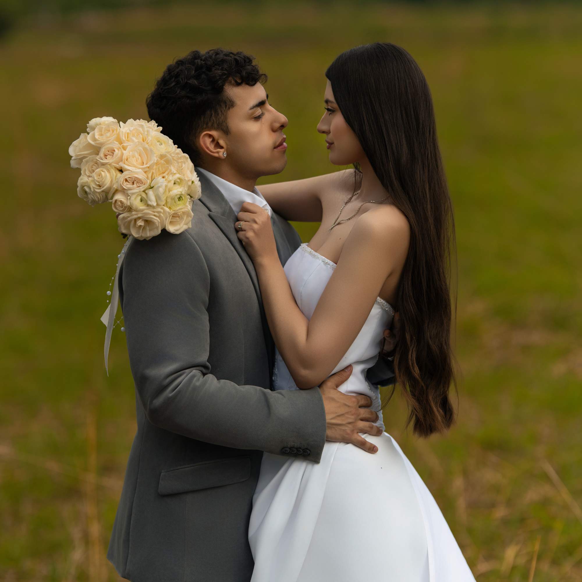 Elegant bridal bouquet 
