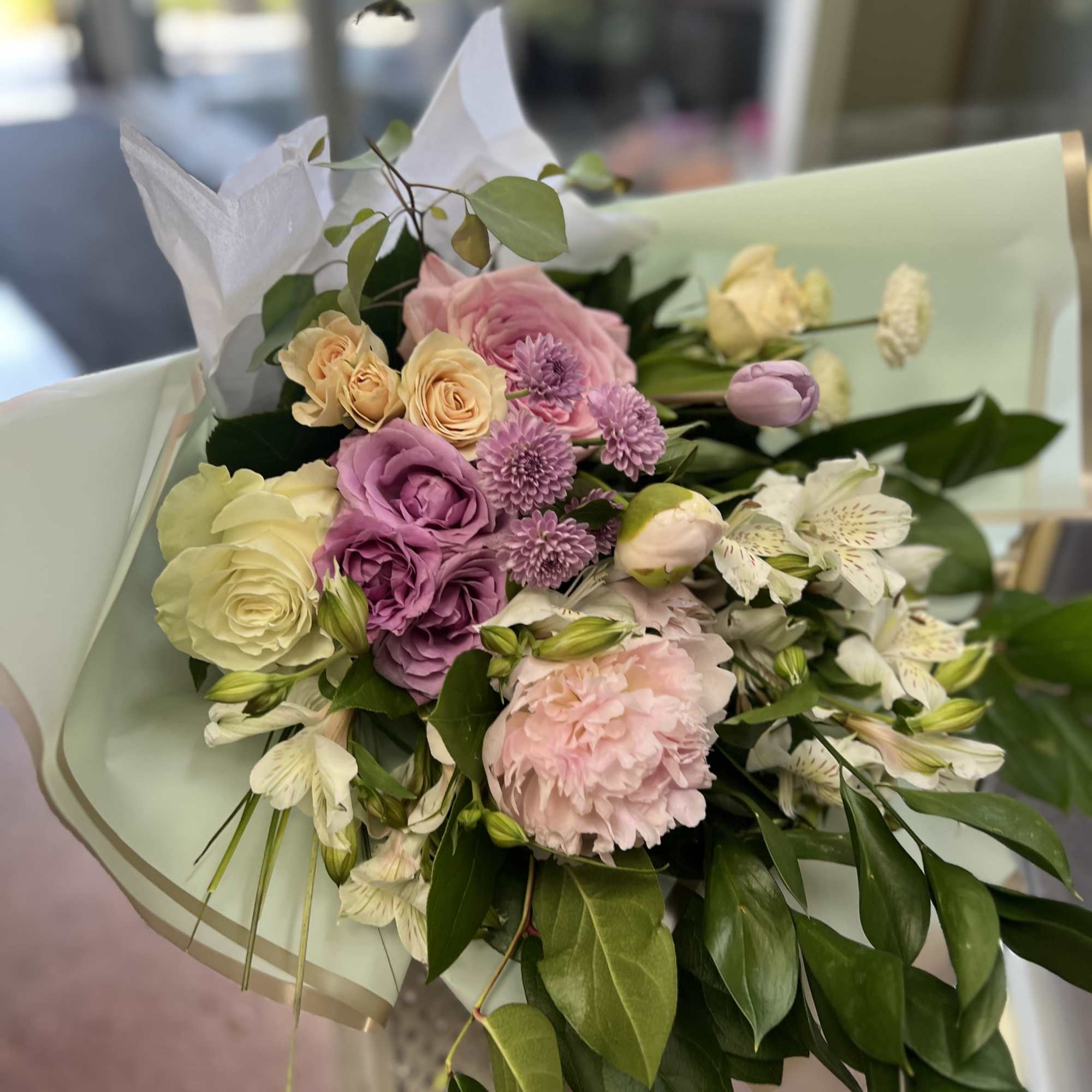 Pastel mixture color bouquet ( variety of flowers can be different by