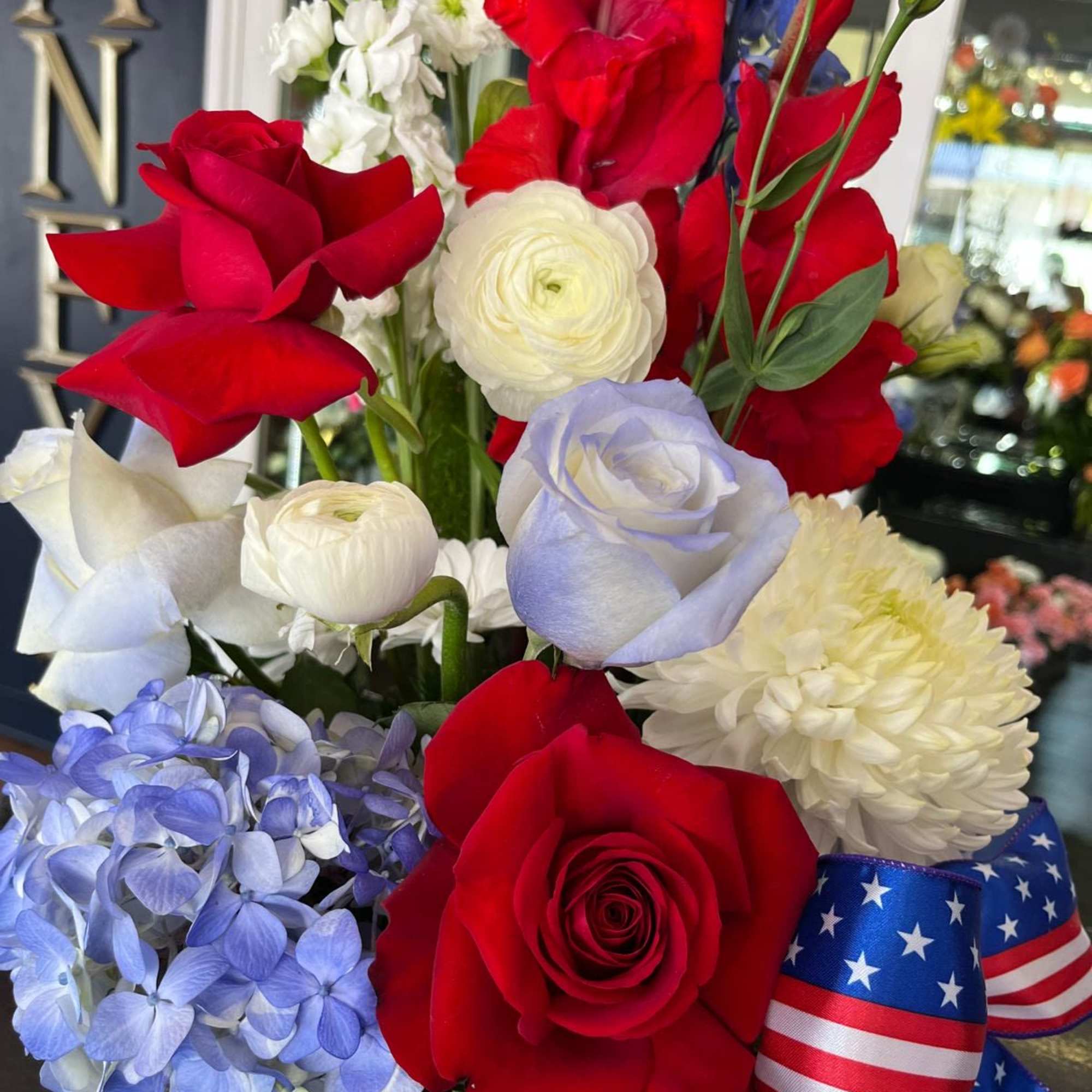 Chaney&lsquo;s floral interpretation of celebrating and honoring the United States of America.