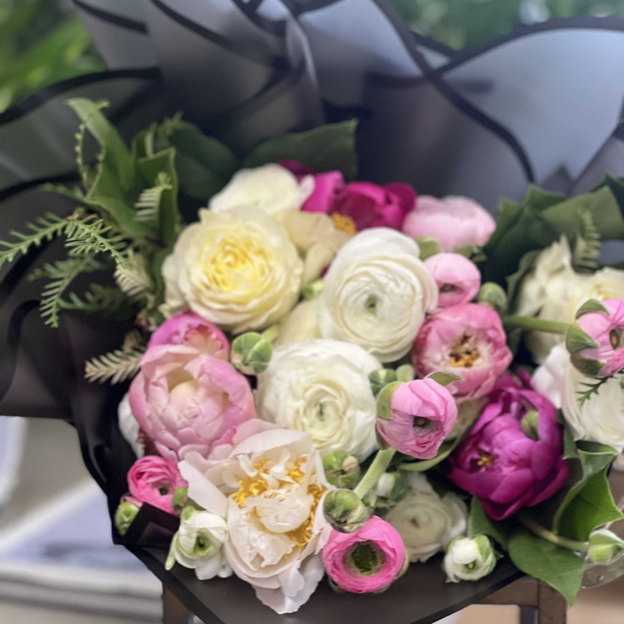 She only likes peonies and Ranunculus and more peonies and more Ranunculus
(Both