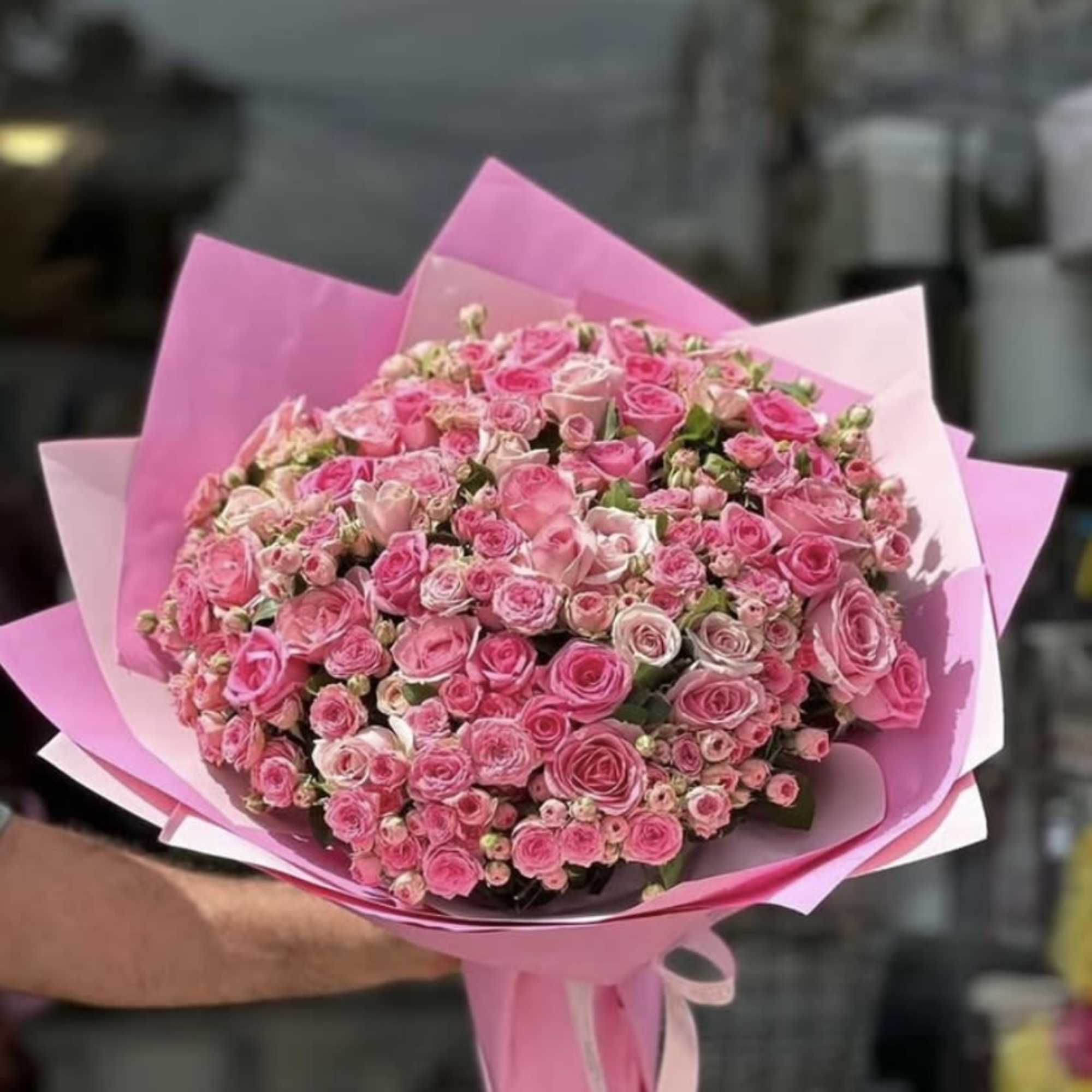  &ldquo;Pink Symphony&rdquo; is a romantic ensemble of soft and vibrant pink