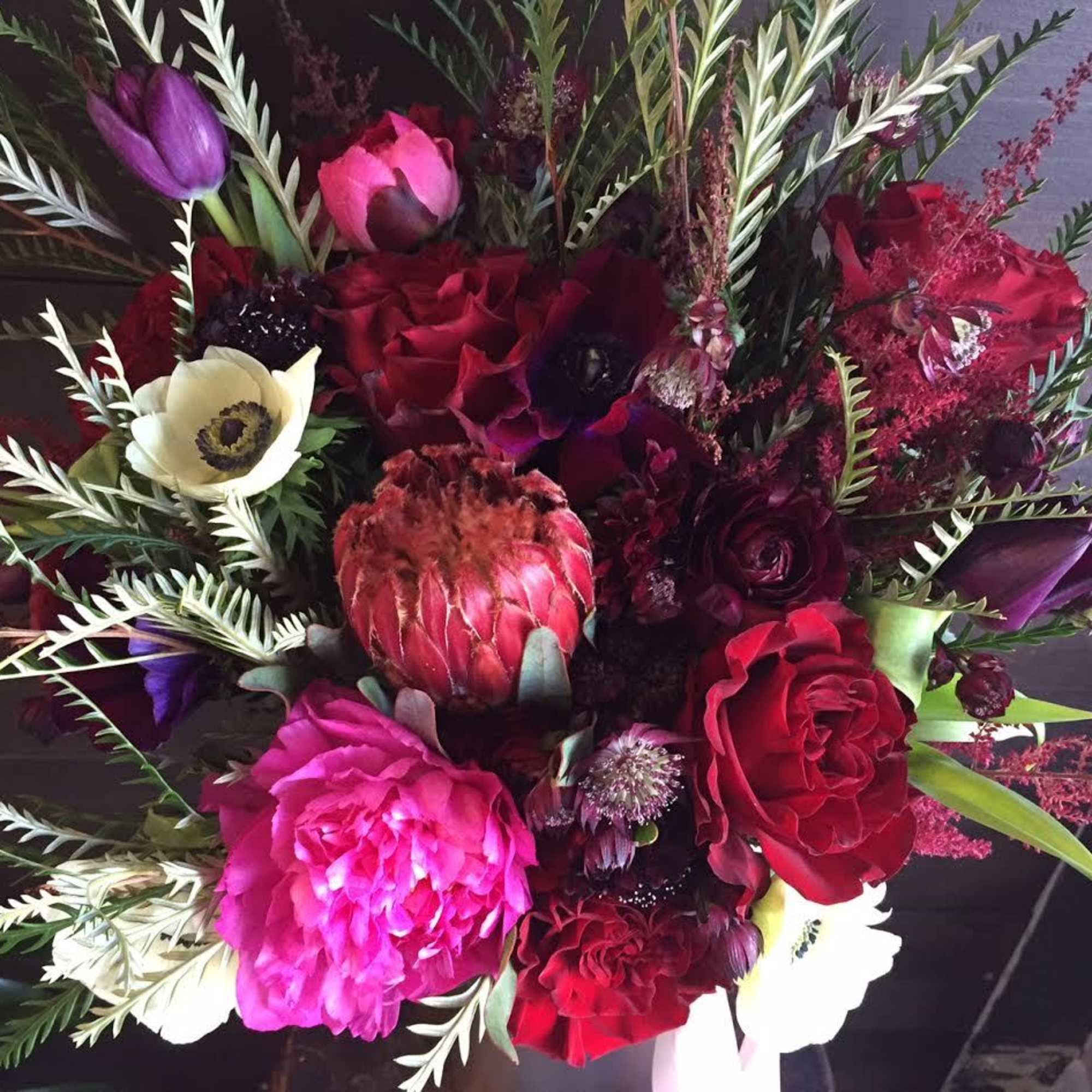 This amazing floral piece of art incorporates the most stunning flowers of This amazing floral piece of art incorporates the most stunning flowers of