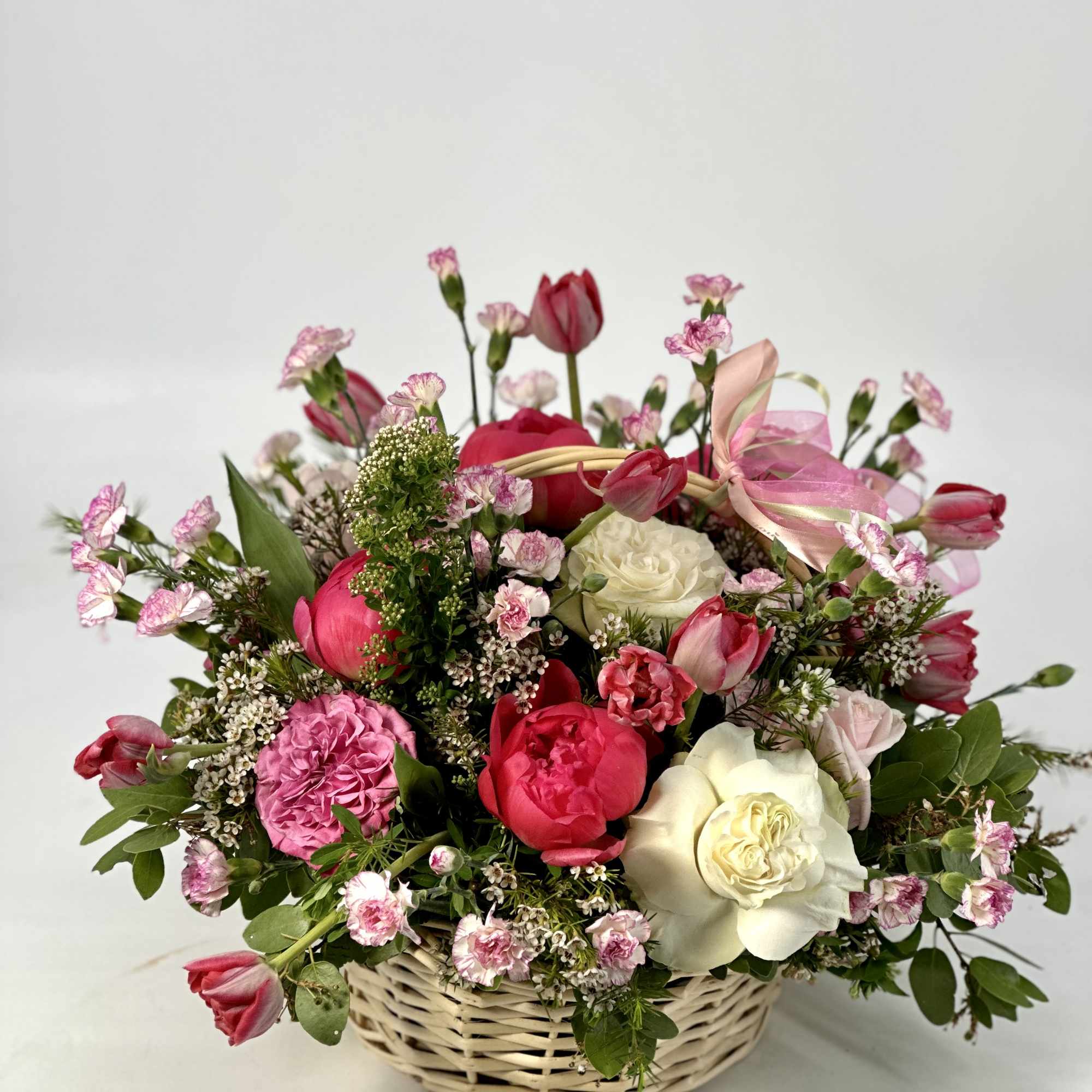 Experience the sweetness of spring with our Strawberry Swirl arrangement  (any