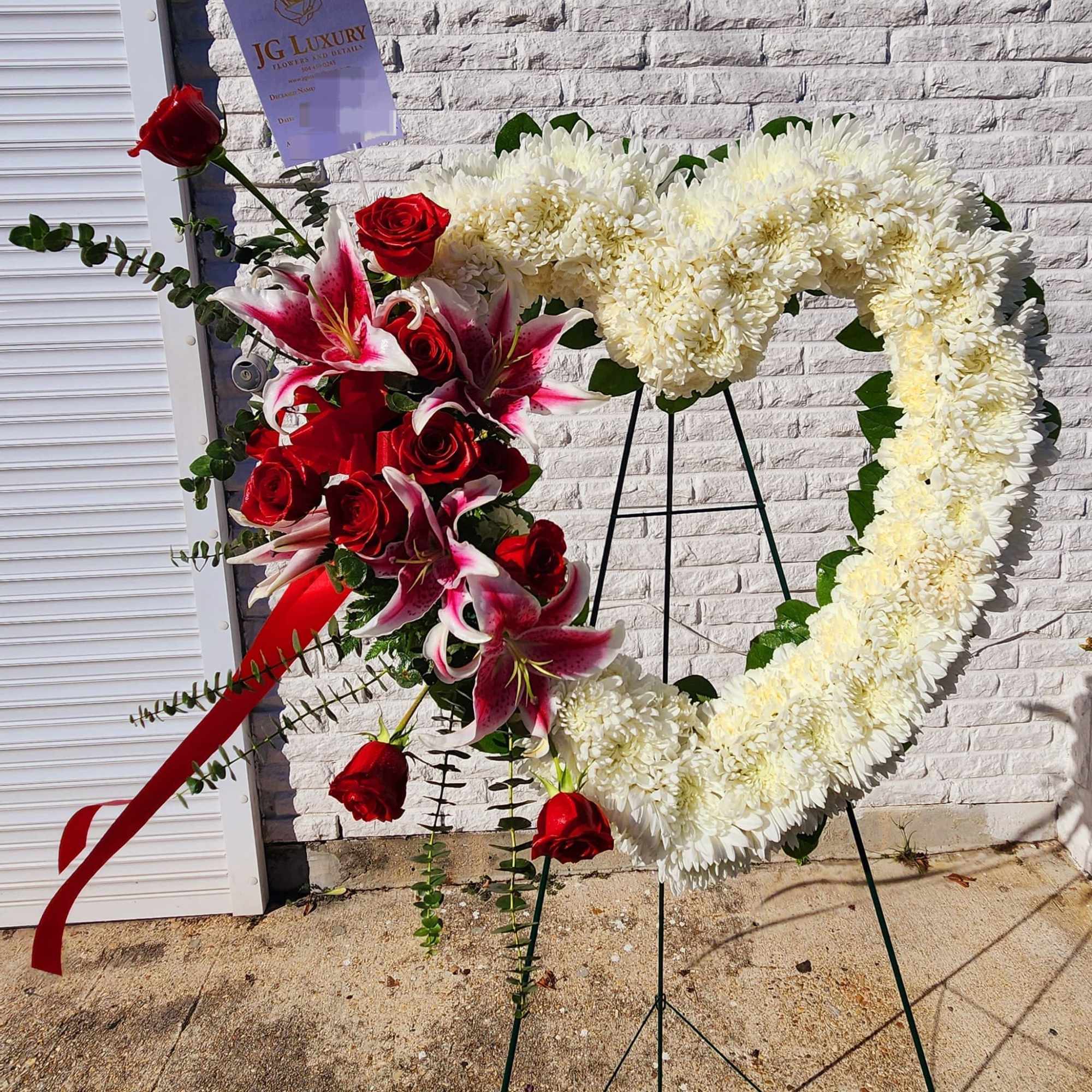 The perfect mix of colors and blooms to show your love and