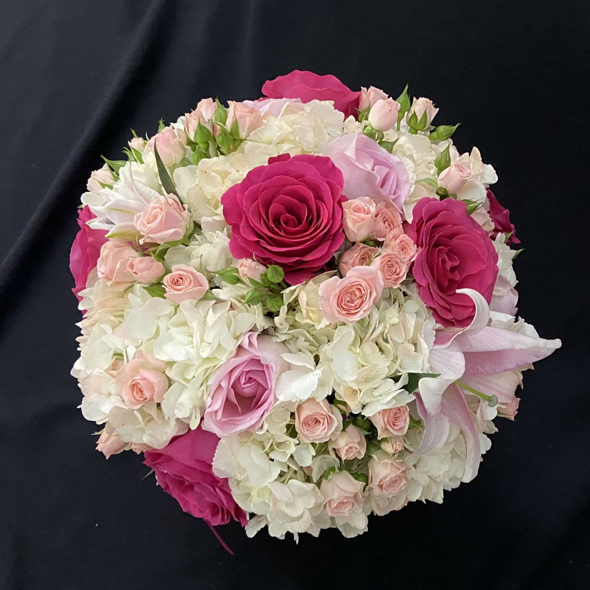 6 Hot Pink Color, and 6 Light Pink Color, Pink Spray Roses