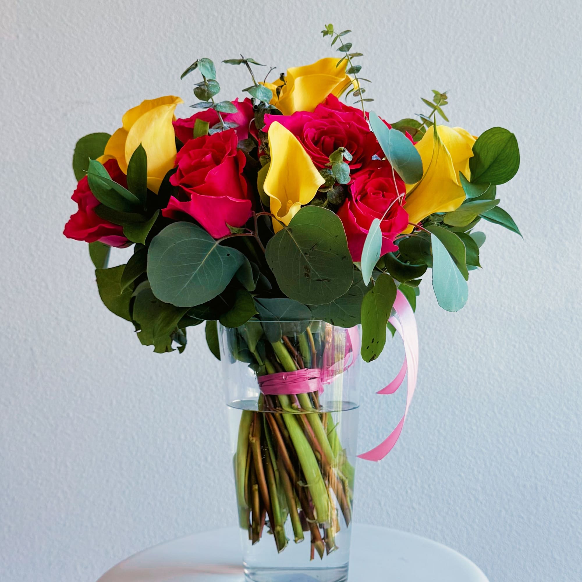 This one’s a full-on party in a vase. “Flirt Fiesta” is bold This one’s a full-on party in a vase. “Flirt Fiesta” is bold