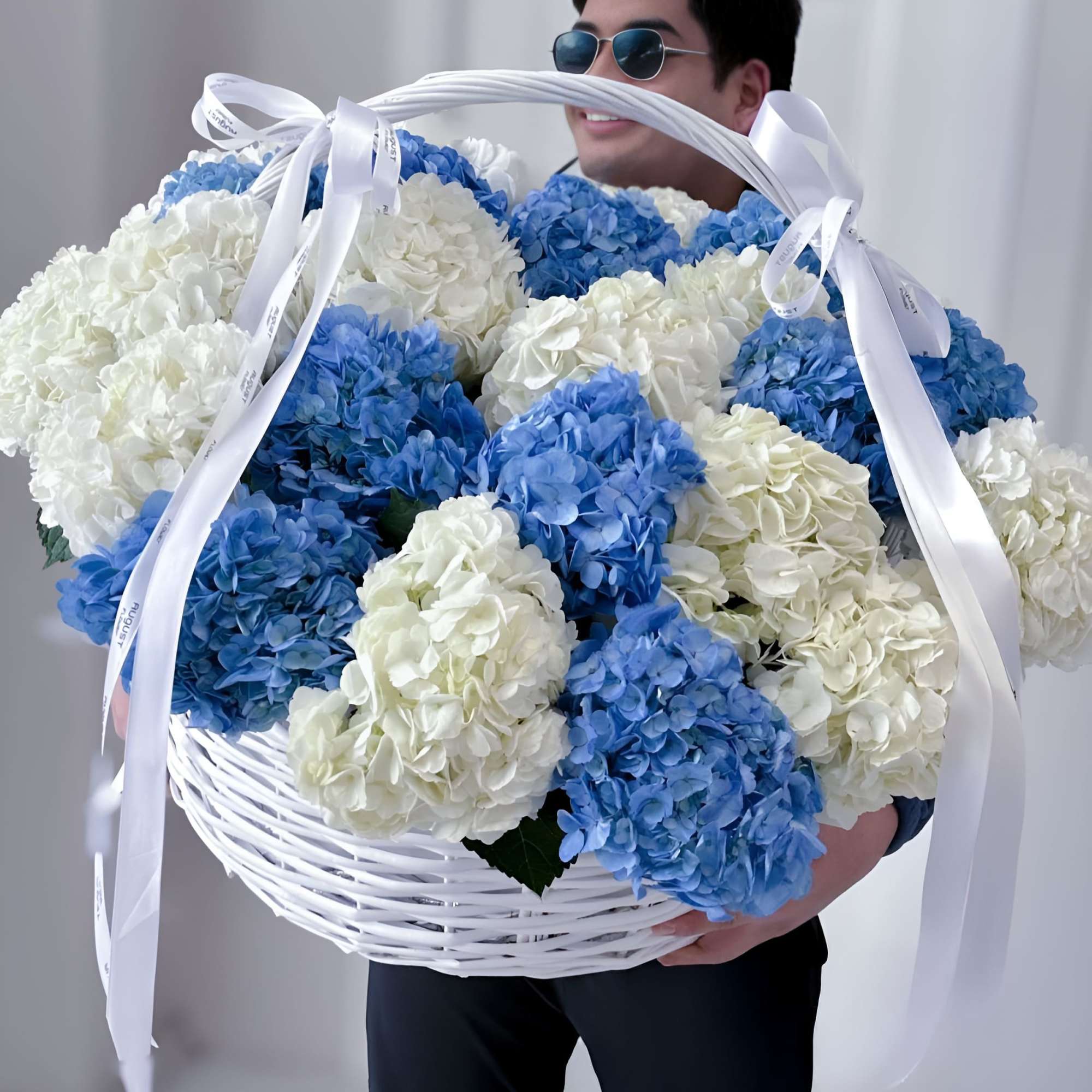 Celebrate the arrival of a little prince with this stunning oversized basket