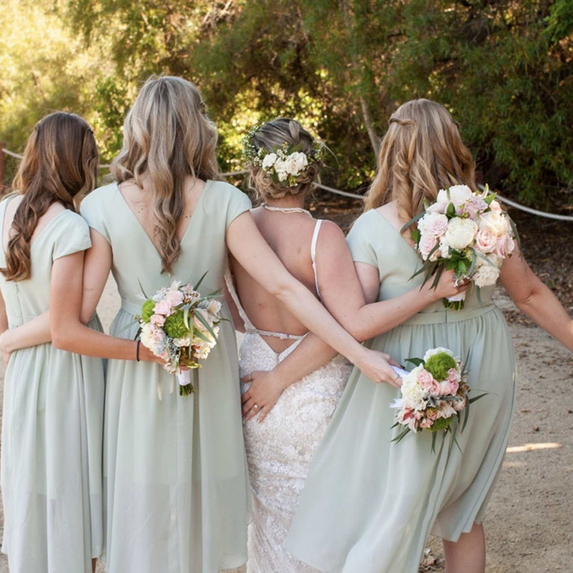 Picture shows bridesmaids and bride. This price would be for 1 Bridesmaids