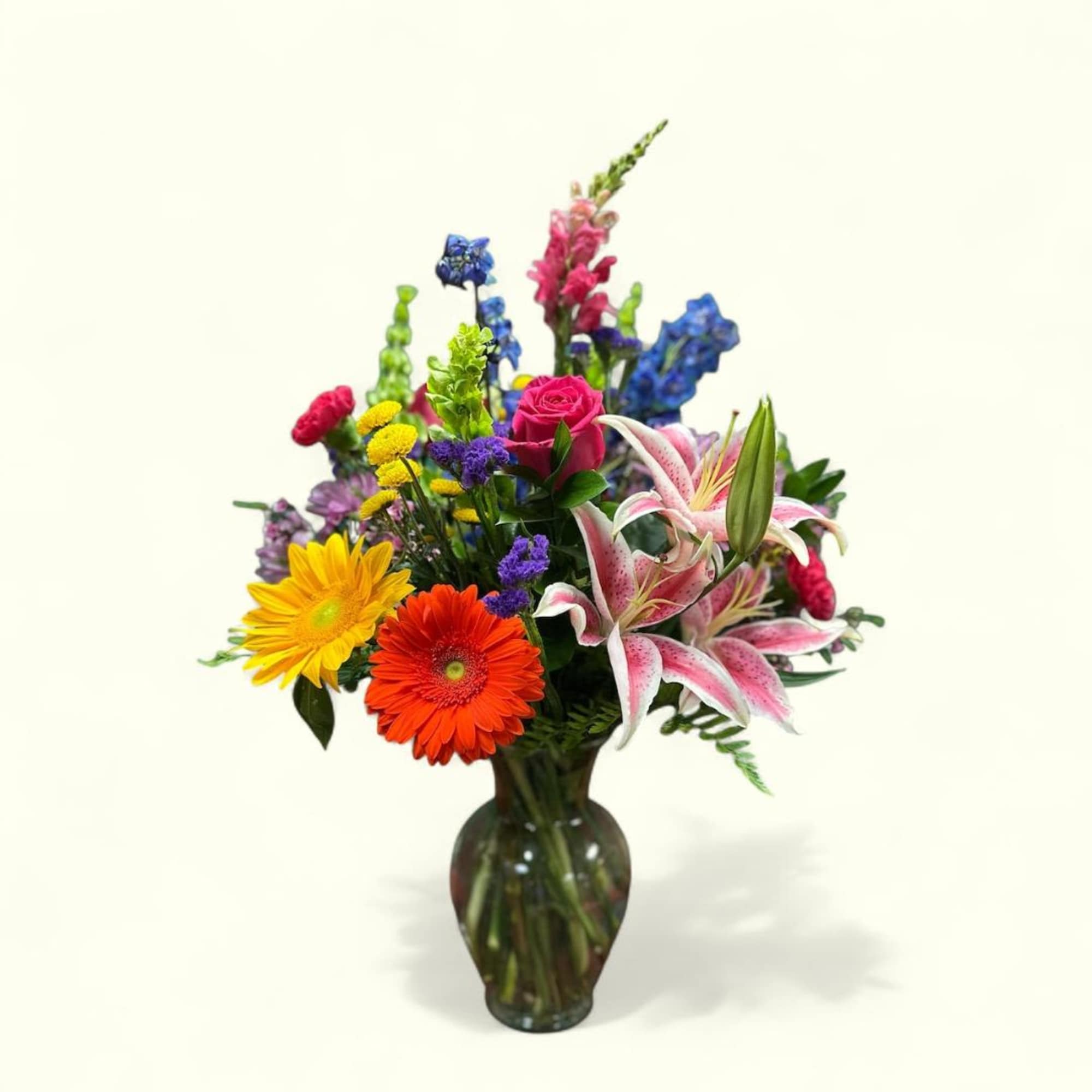 Flowers will never compare to her, but this grand bouquet comes close. Flowers will never compare to her, but this grand bouquet comes close.