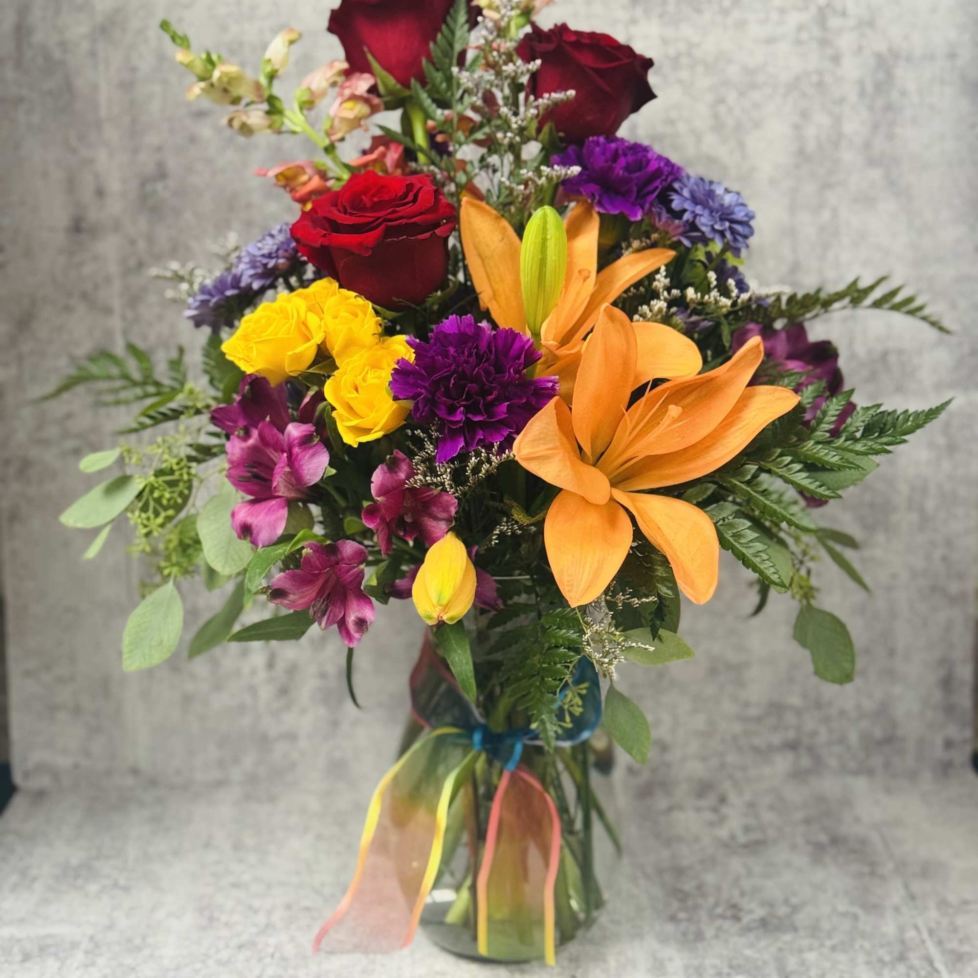 Send spirits soaring with this colorful collection of nature&#039;s most majestic blooms