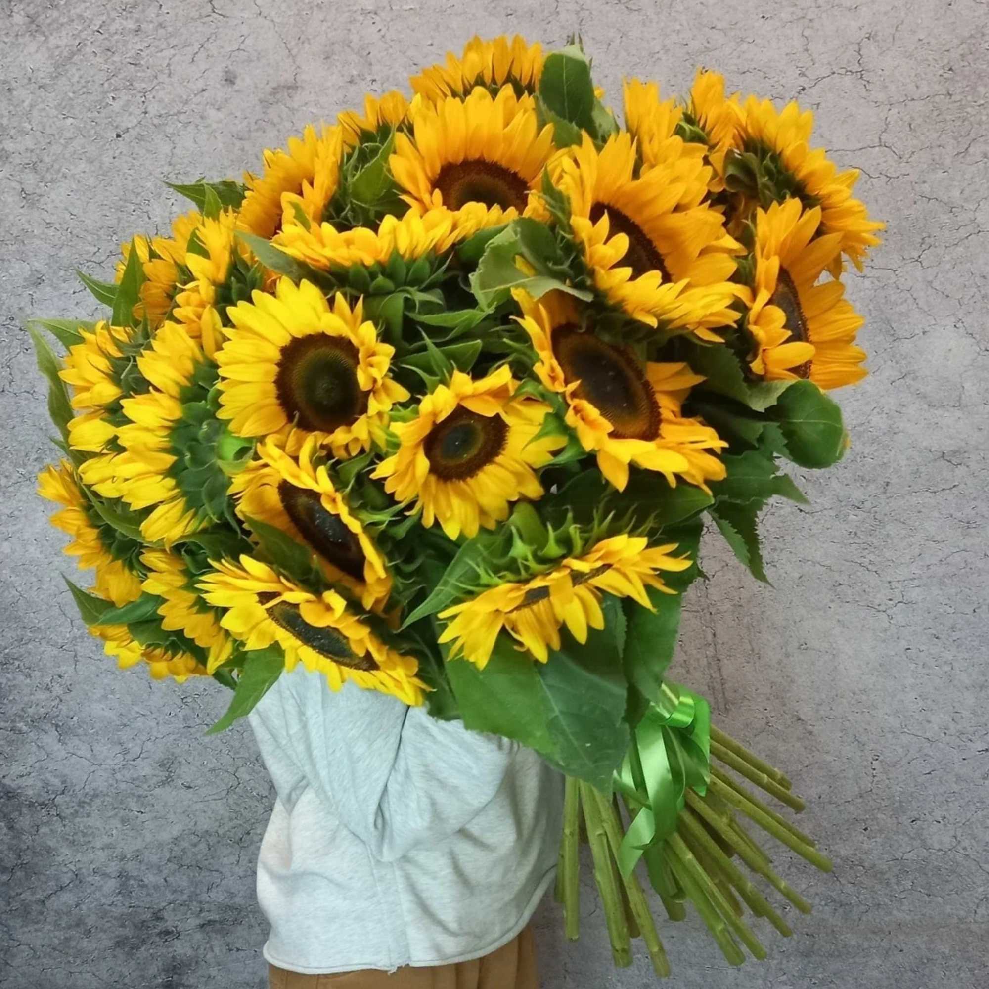 Sunny &ndash; flower box with flowers has become a modern compliment. This