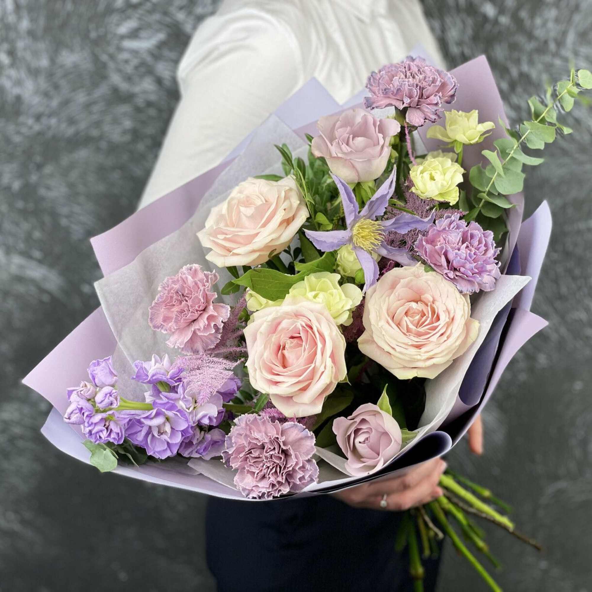 Our professional designers create flower arrangements personally for you. In addition, we