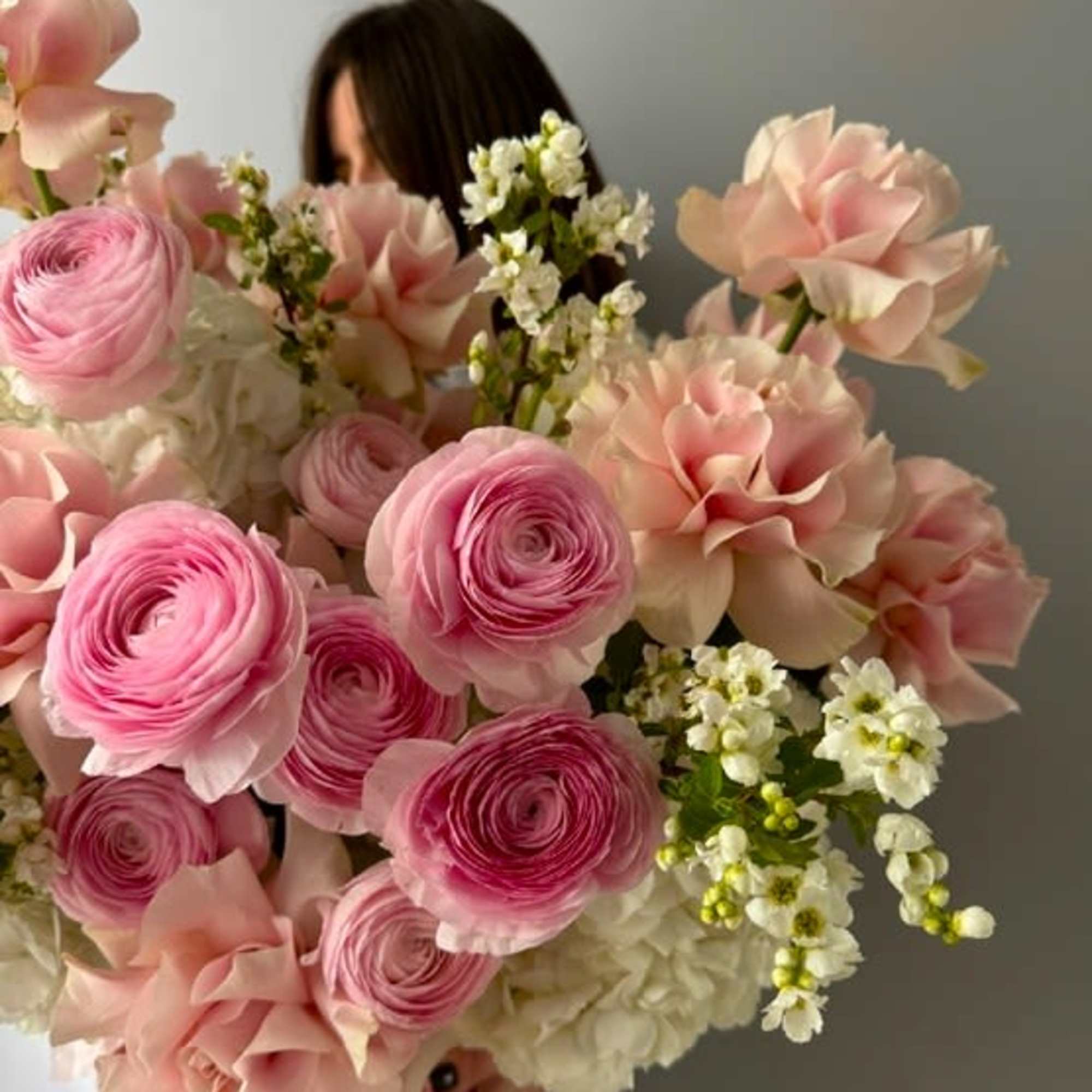 The Amora box is pure romantic bliss &mdash; an exquisite arrangement of