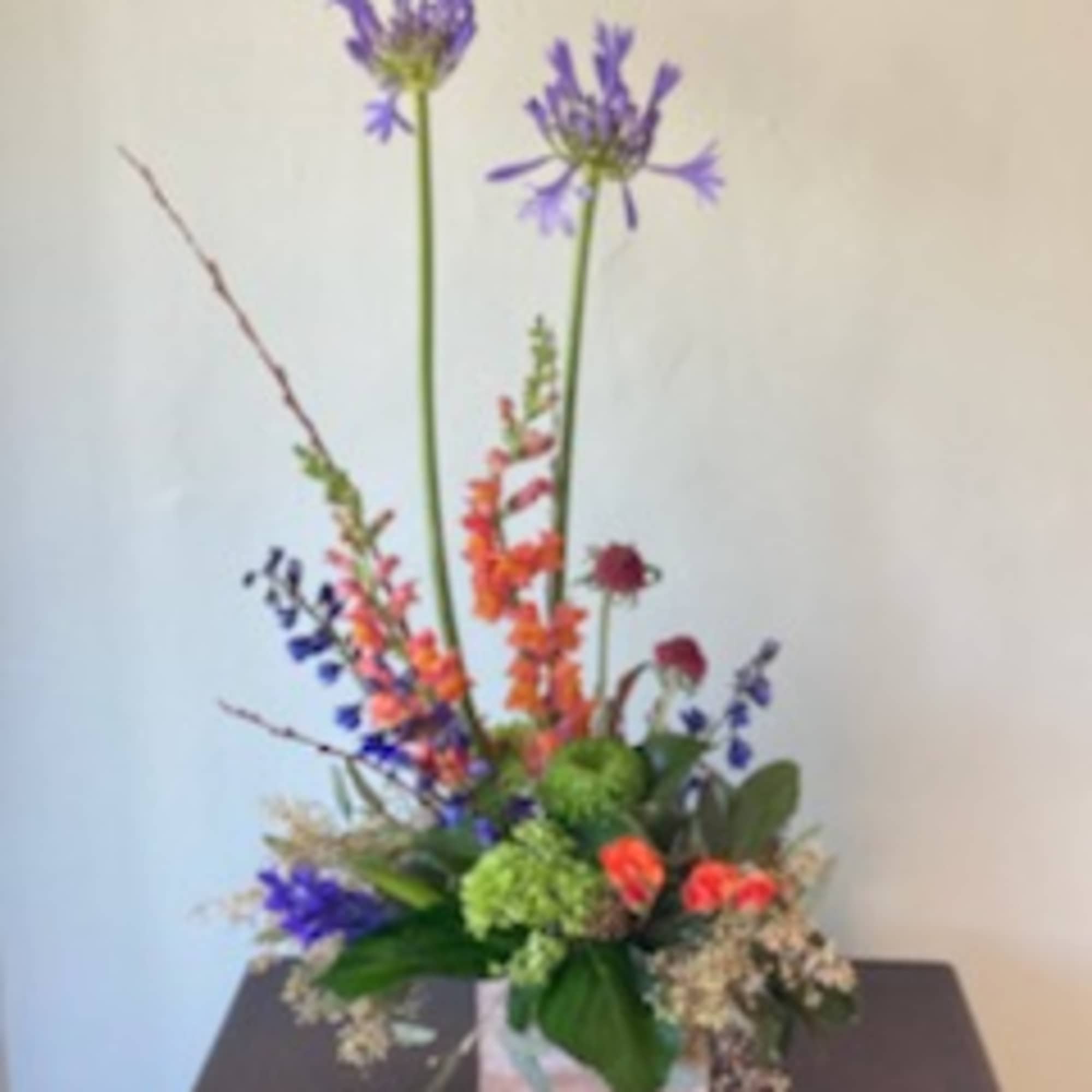 This is a perfect arrangement when you want to say, &quot;Let&#039;s celebrate!&quot;