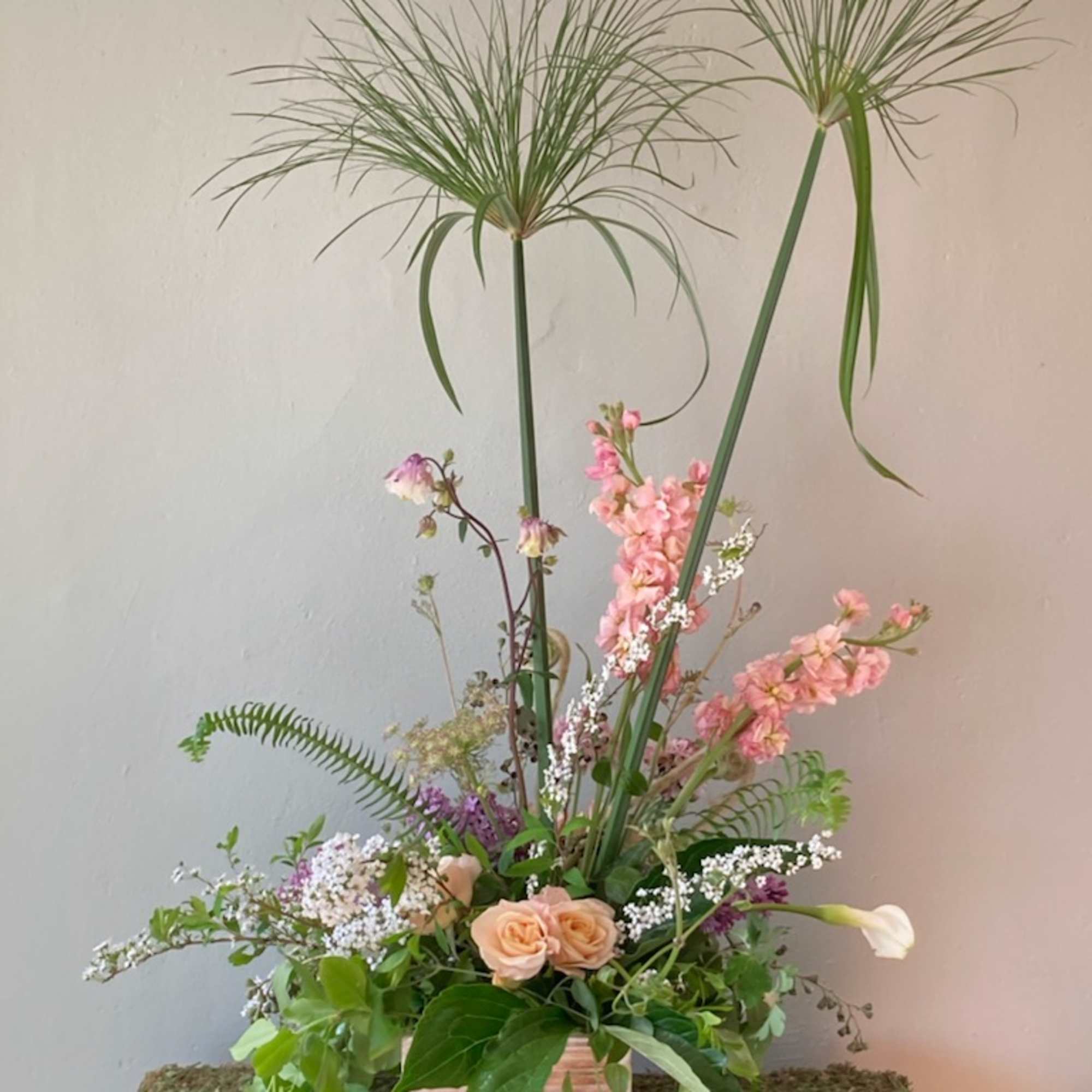 This is a perfect arrangement when you want to say, &quot;Let&#039;s celebrate!&quot;